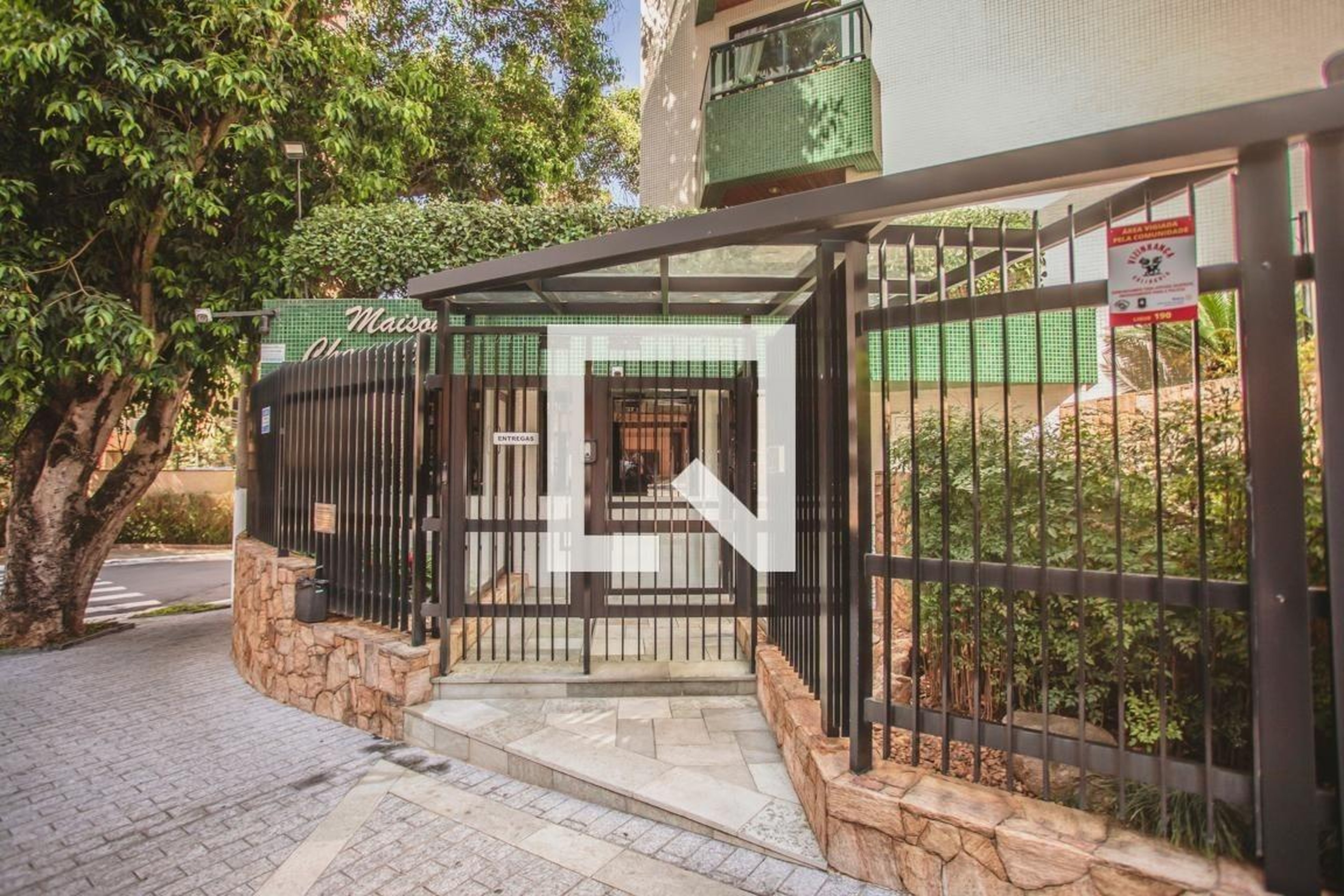 Fachada Condomínio Chamonix