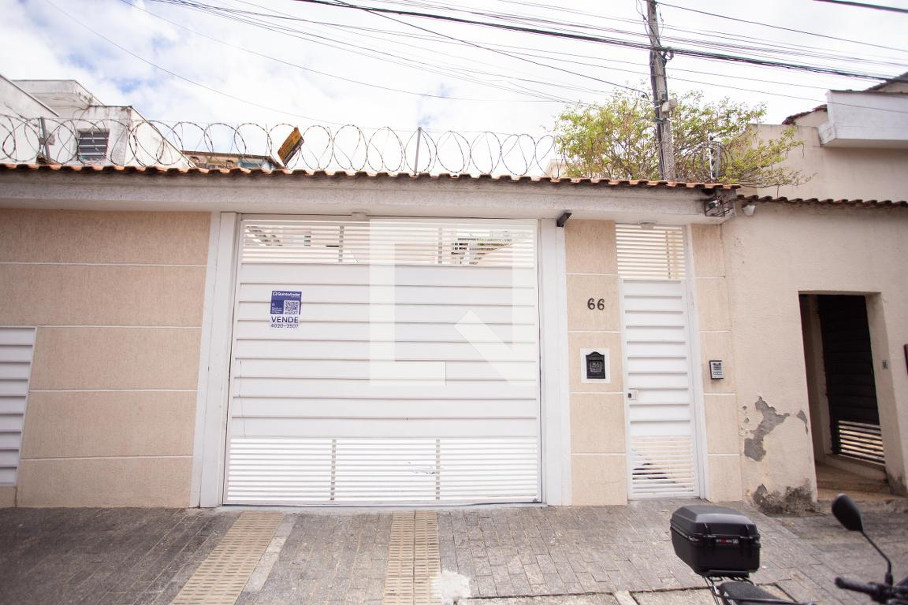 FACHADA Condomínio em Praça Rufus King Lane, 66