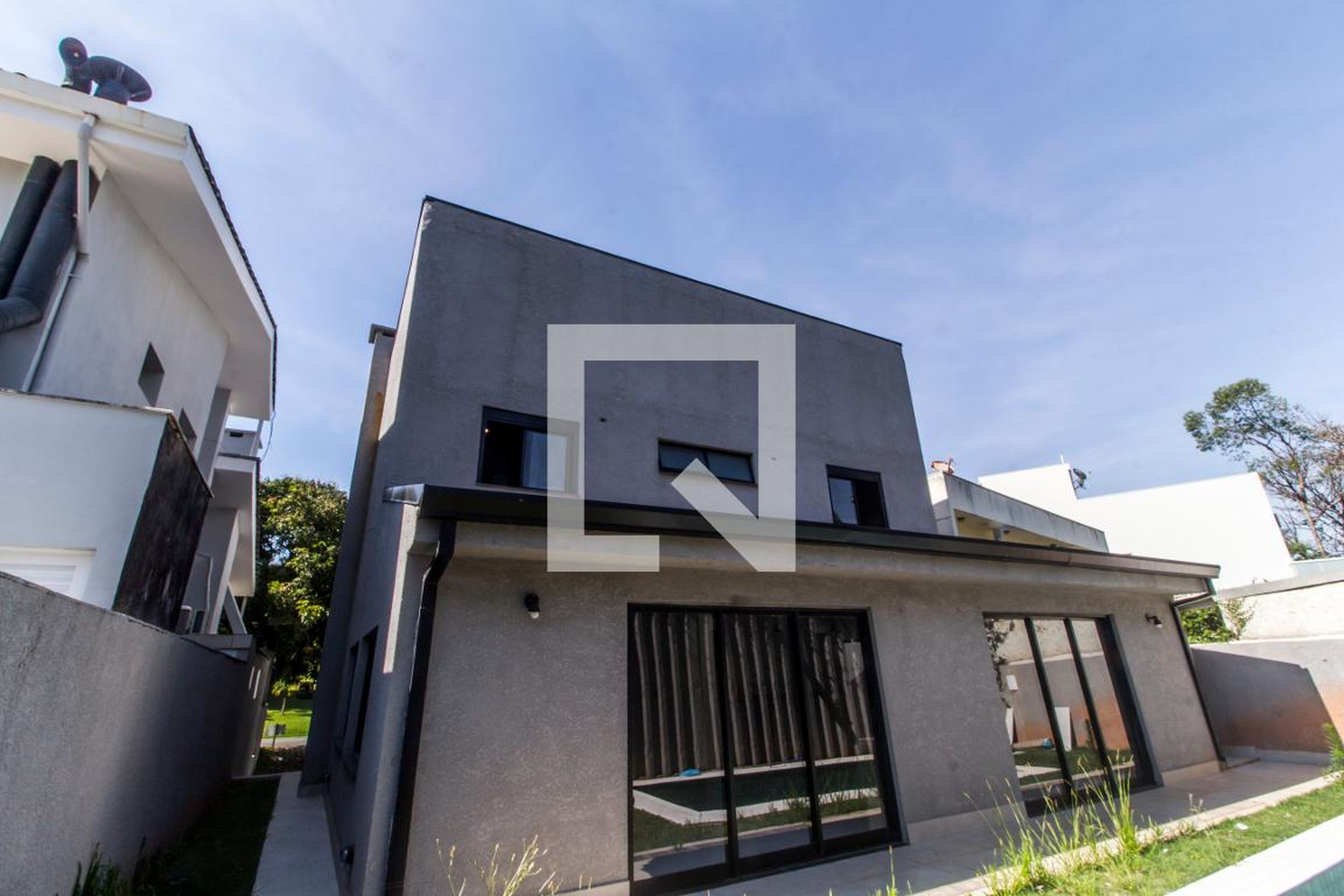 Fachada Condomínio em Alameda Franca, 516