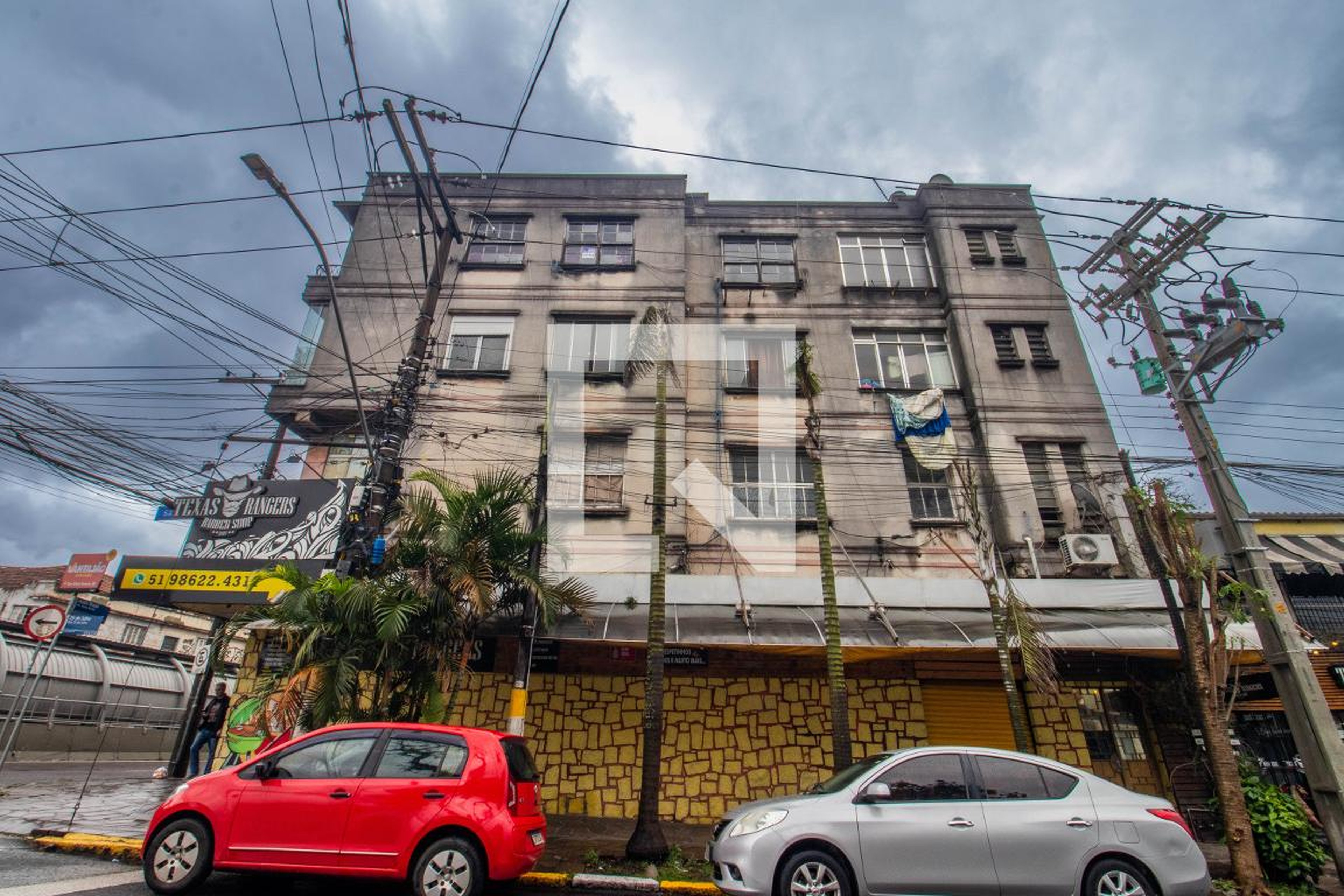 Fachada Condomínio em Rua 25 de Julho, 16