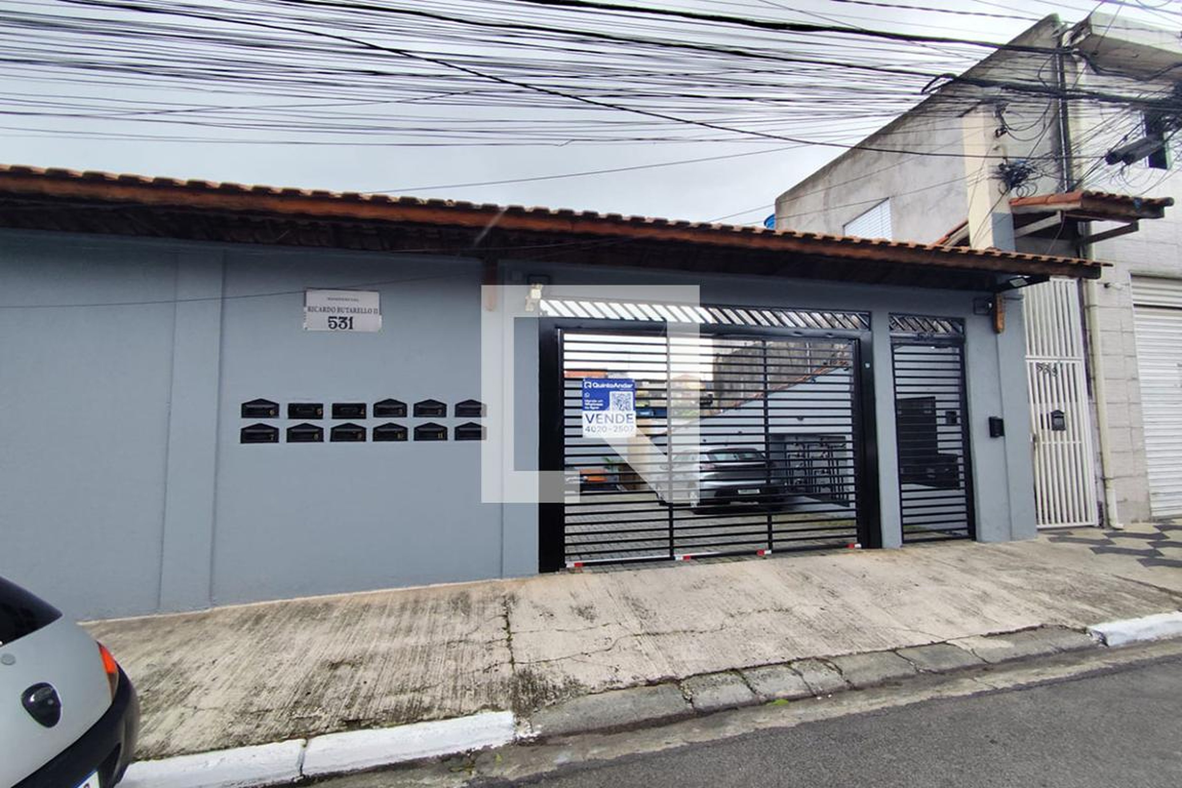 Fachada Condomínio em Rua Ricardo Butarello, 531