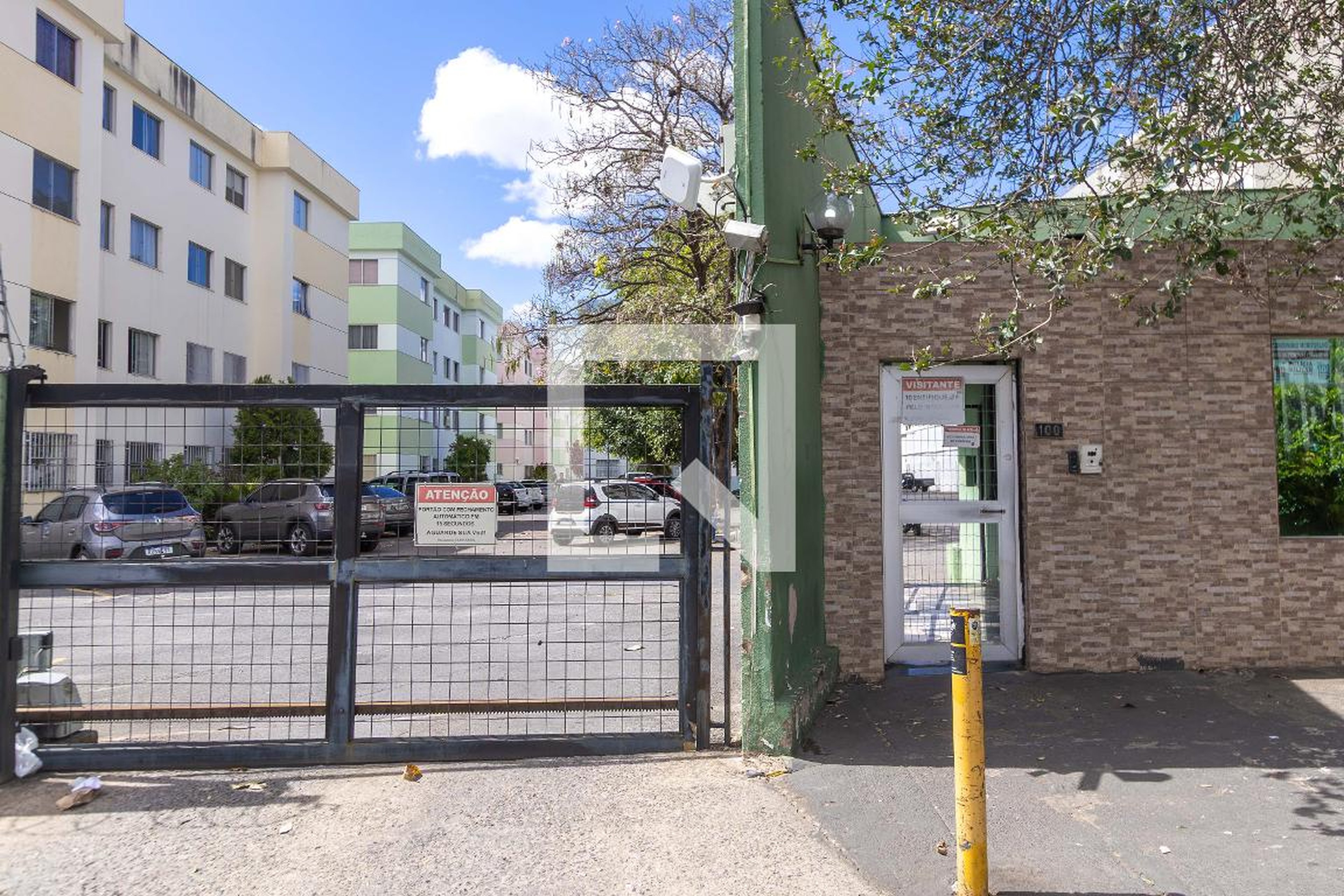 Fachada Residencial Serjusmig