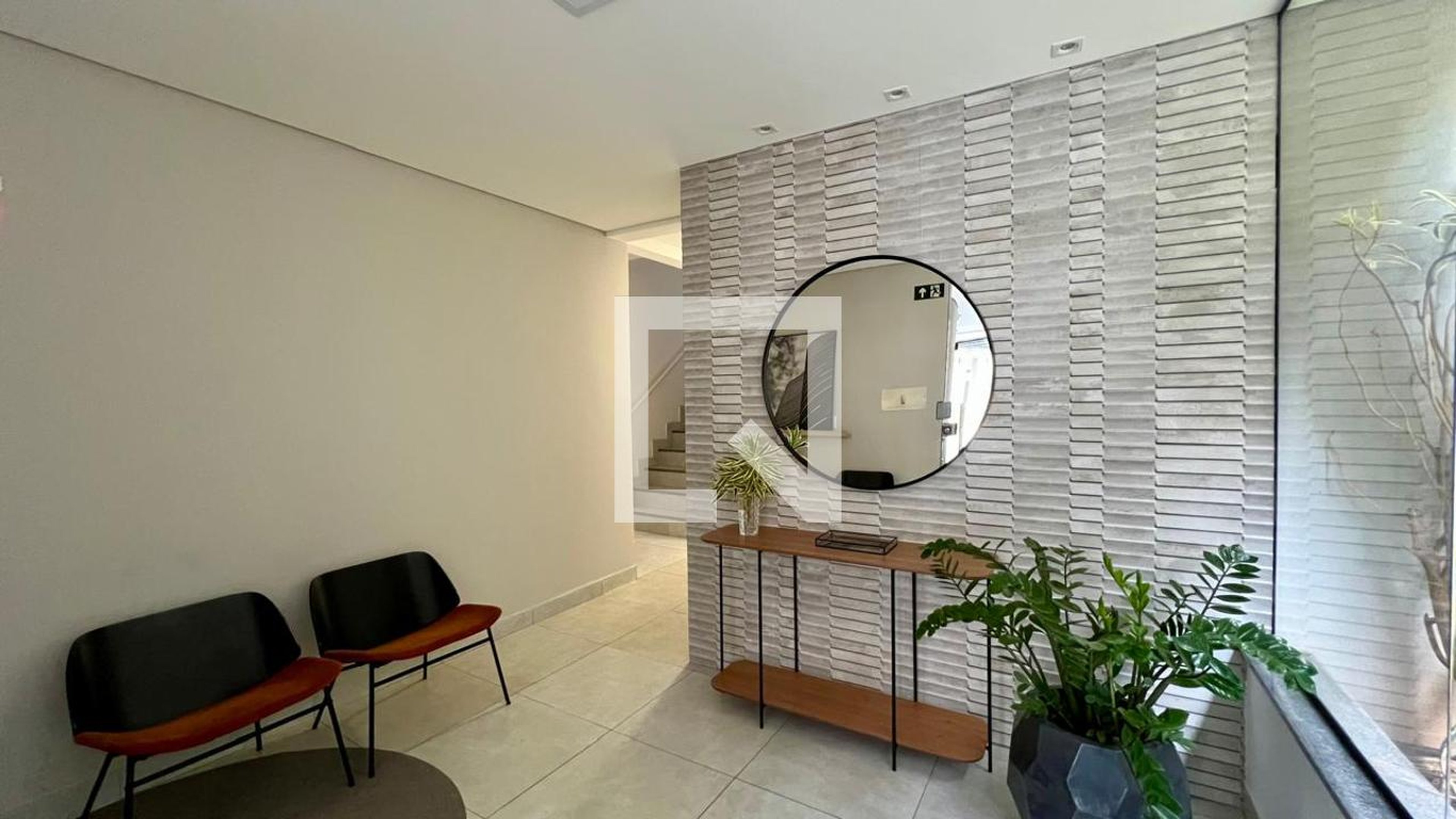 Hall de entrada Condomínio em Rua Herval, 431