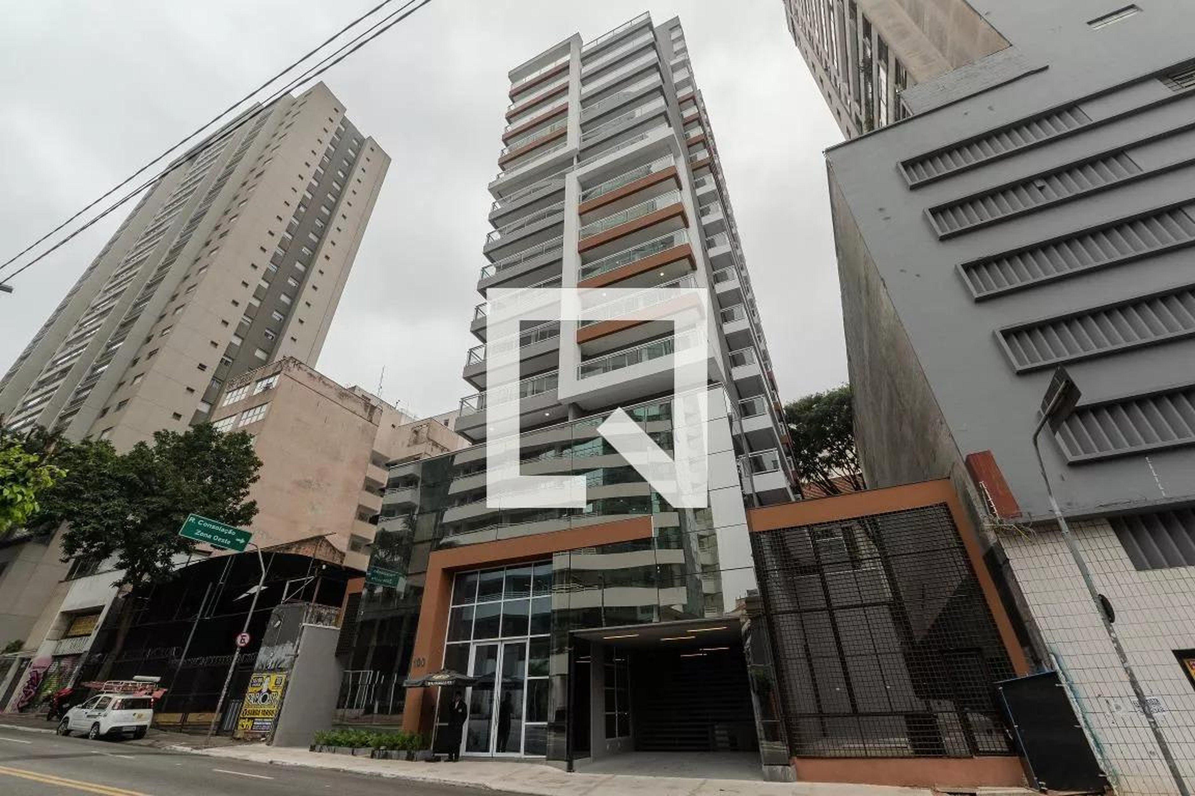 Fachada Condomínio Vip Augusta  Esser