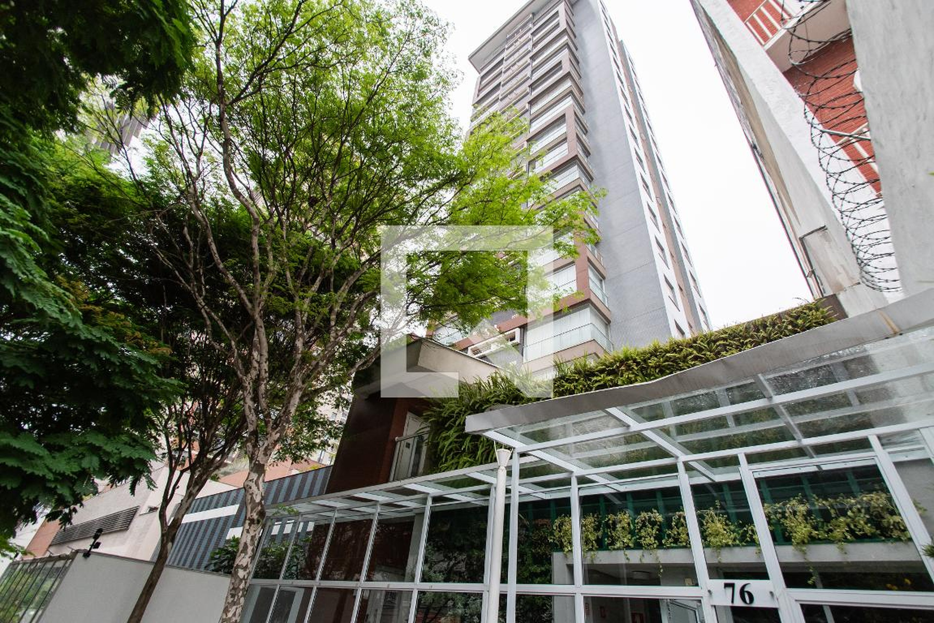 Fachada Edifício Contemporâneo