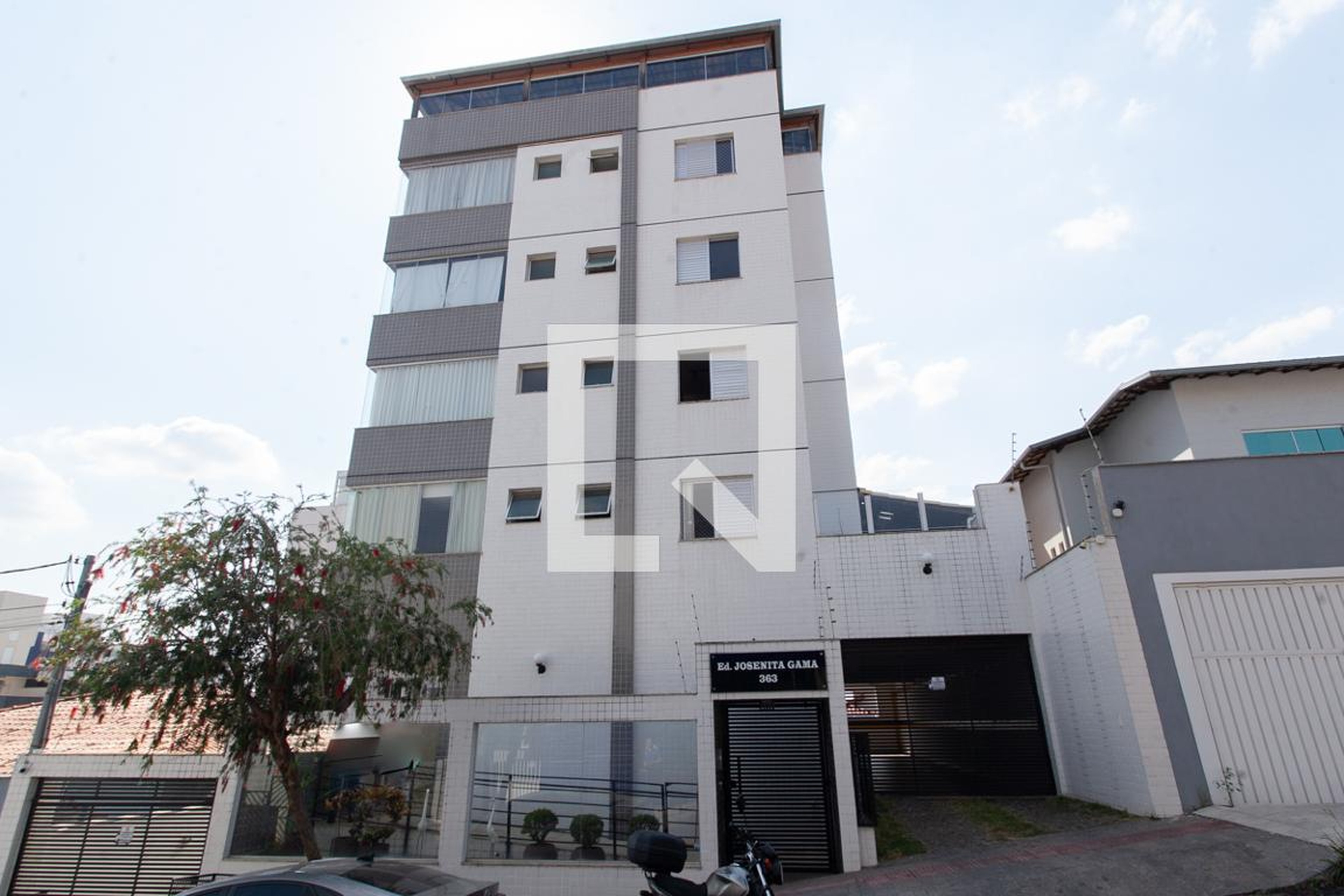 Fachada Condomínio em Rua Professor Nardelli Benfica, 363
