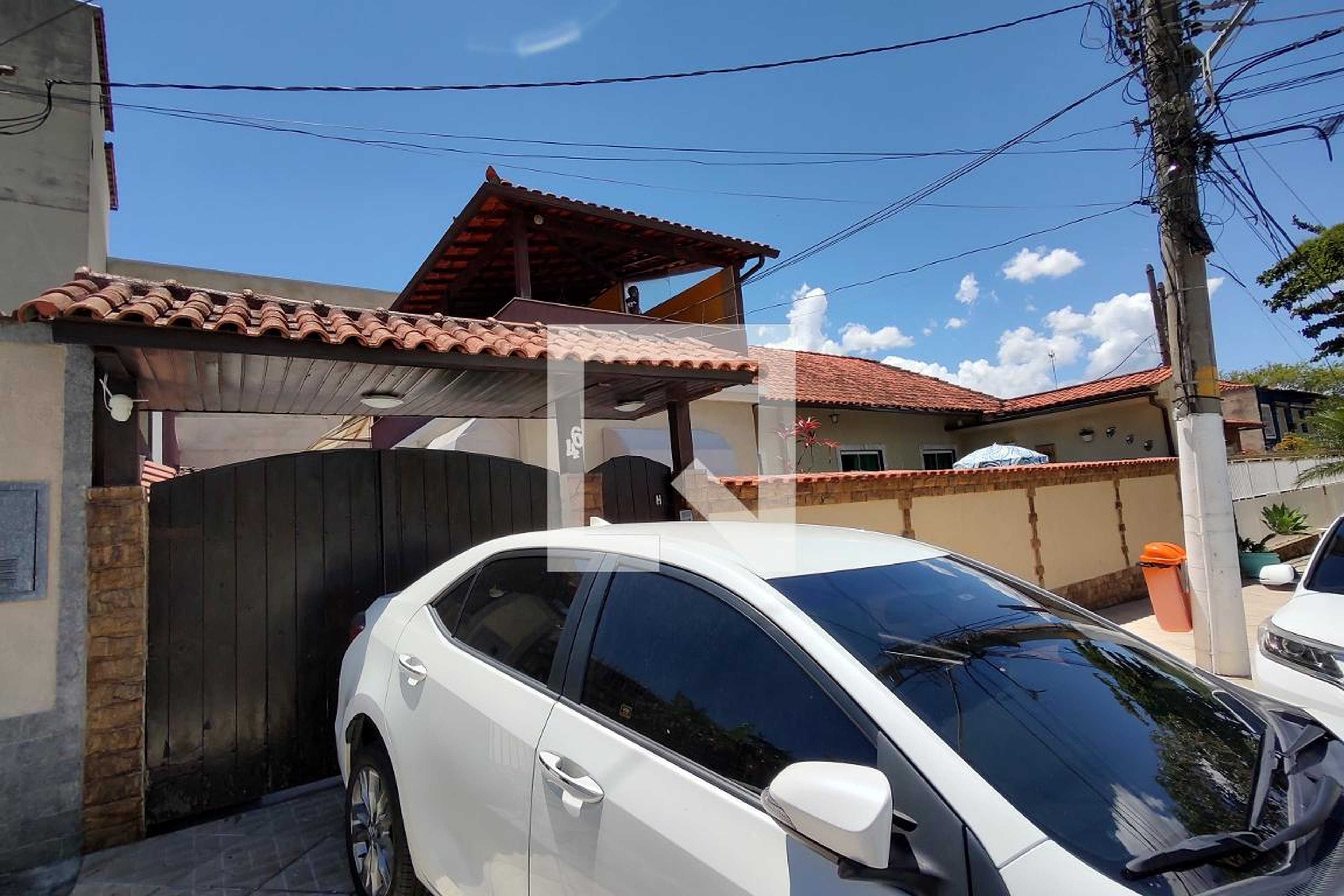 Fachada Condomínio em Rua Dante Semeraro Sobrinho, 46