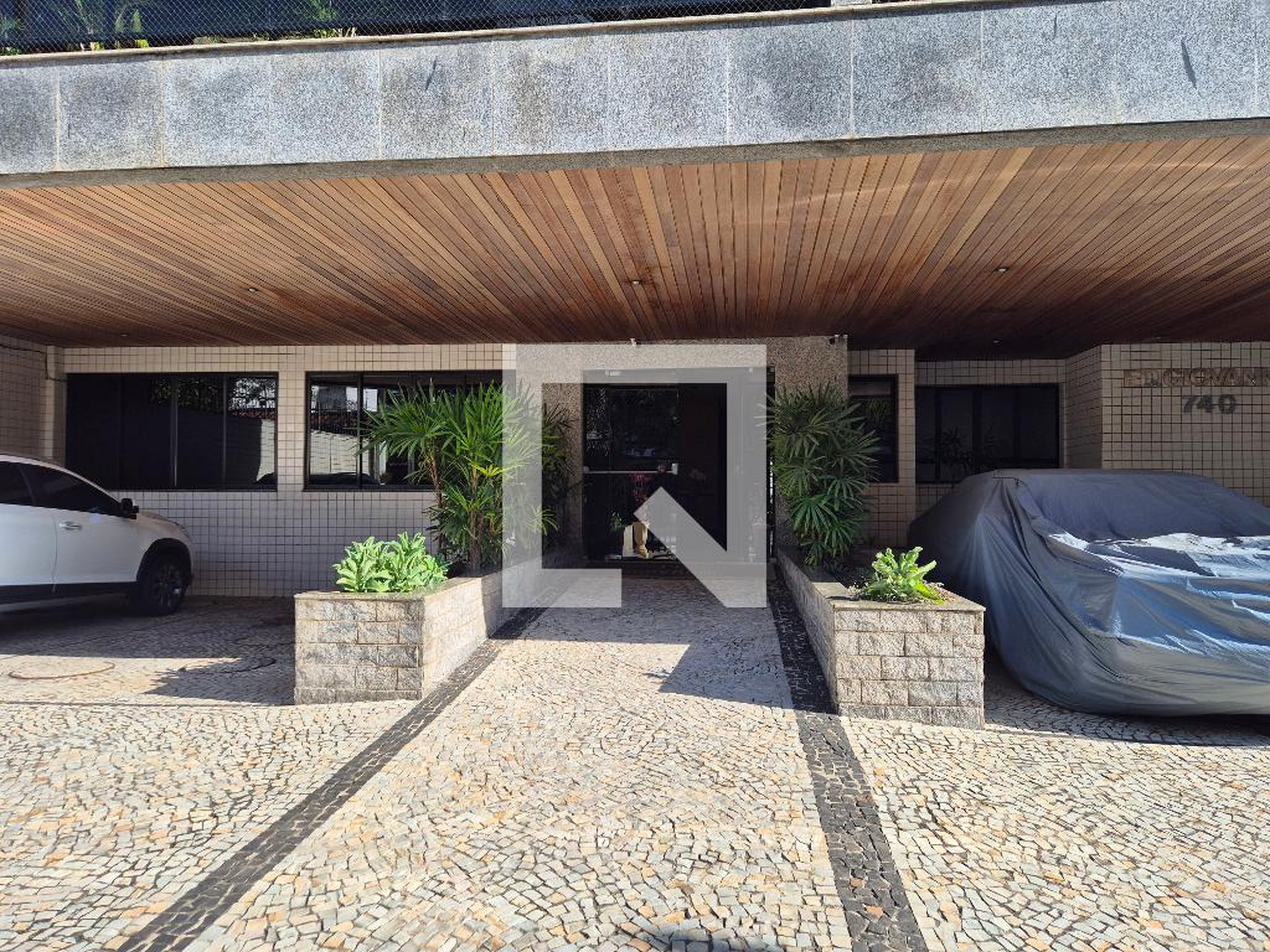 Entrada - Ary Rongel