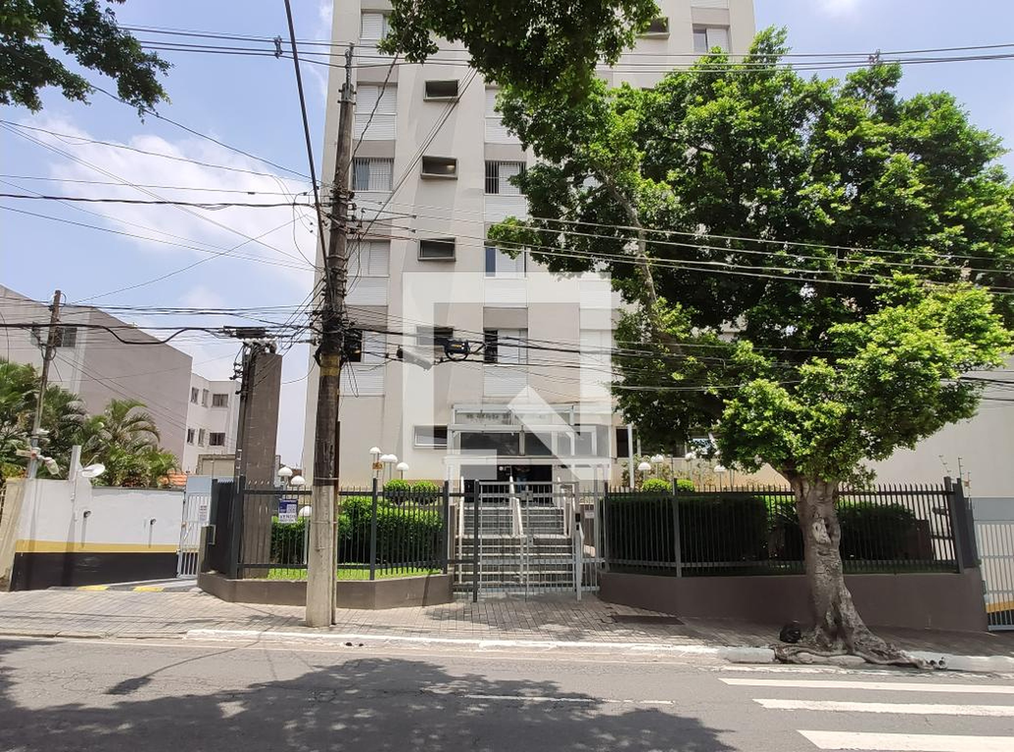 Fachada Condomínio Morada de San Thiago