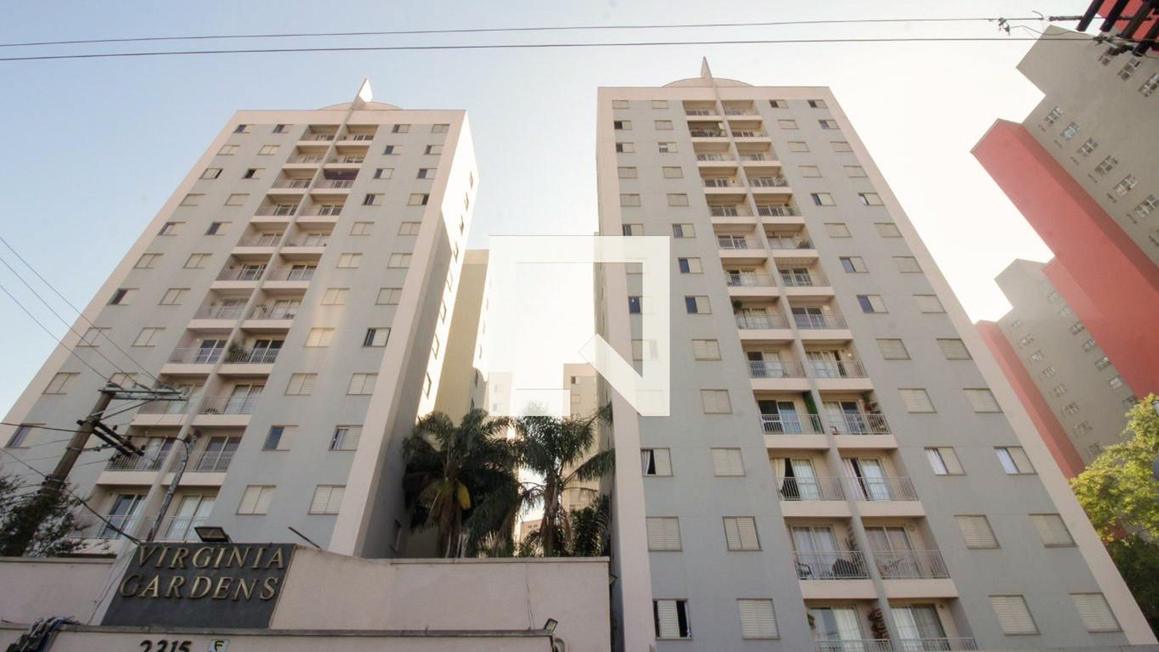 Fachada Residencial Virgínia Gardens