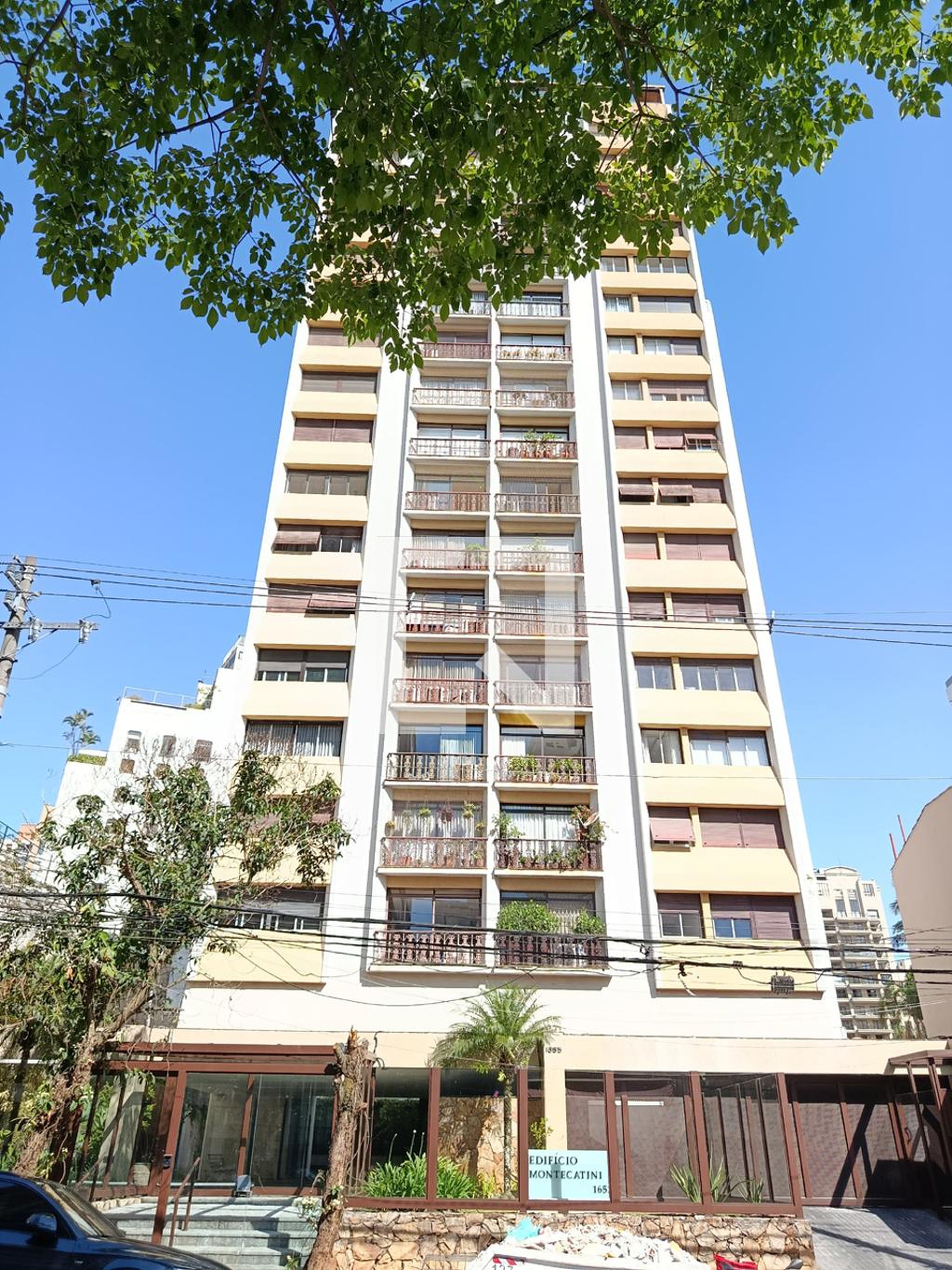 Fachada Condomínio Montecatini