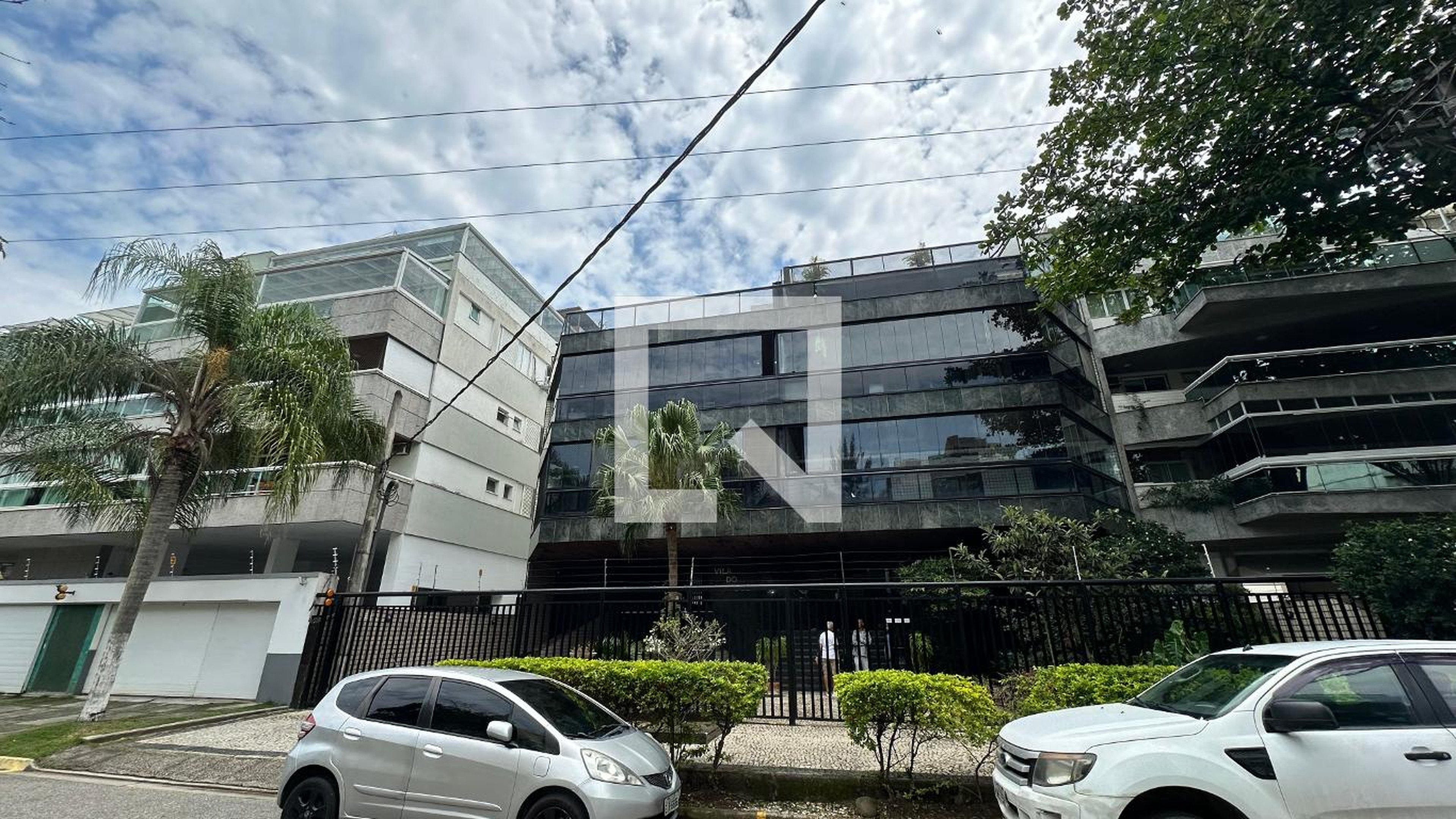 Fachada Condomínio em Rua José Américo de Almeida, 500