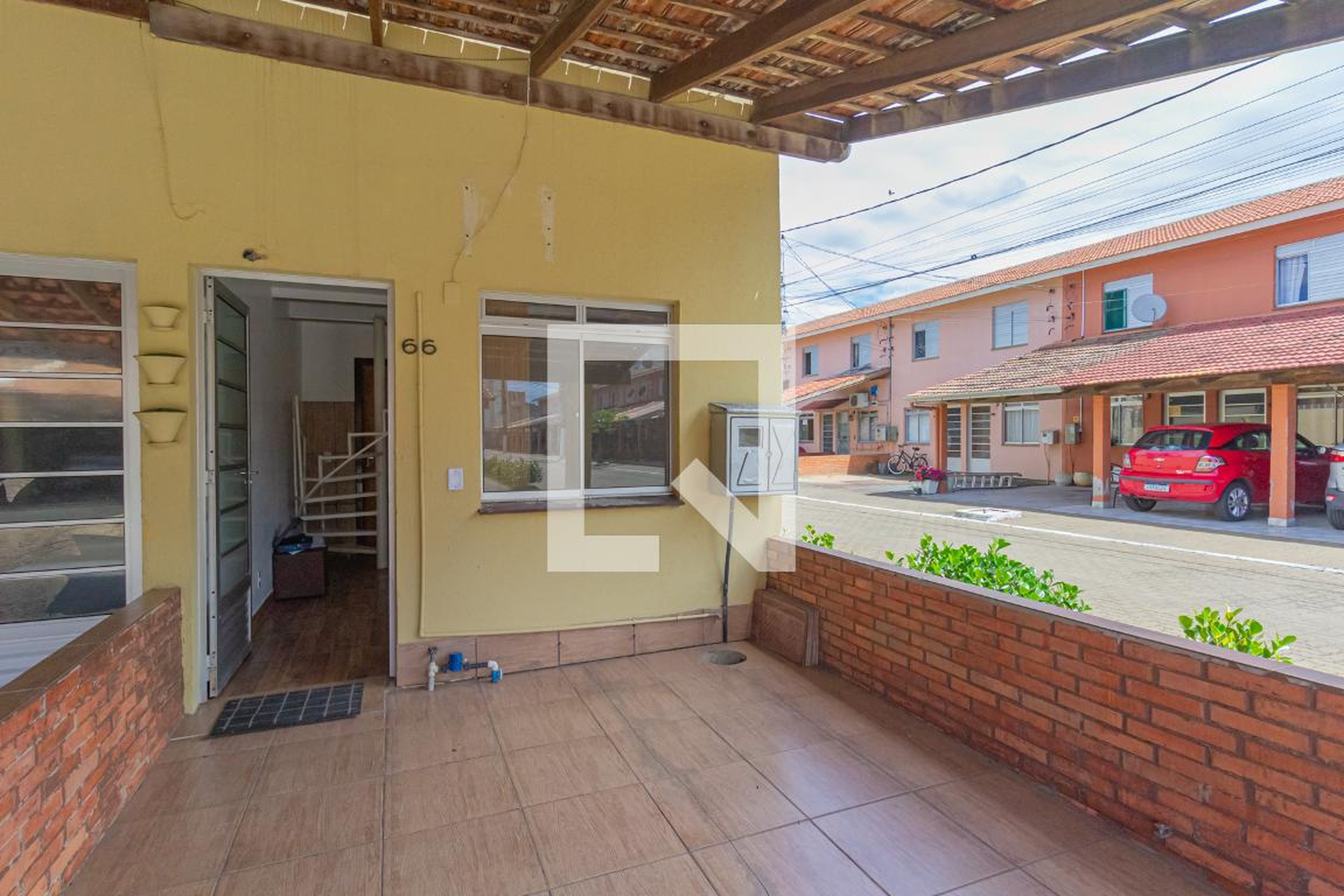 Fachada Condomínio Los Arcos