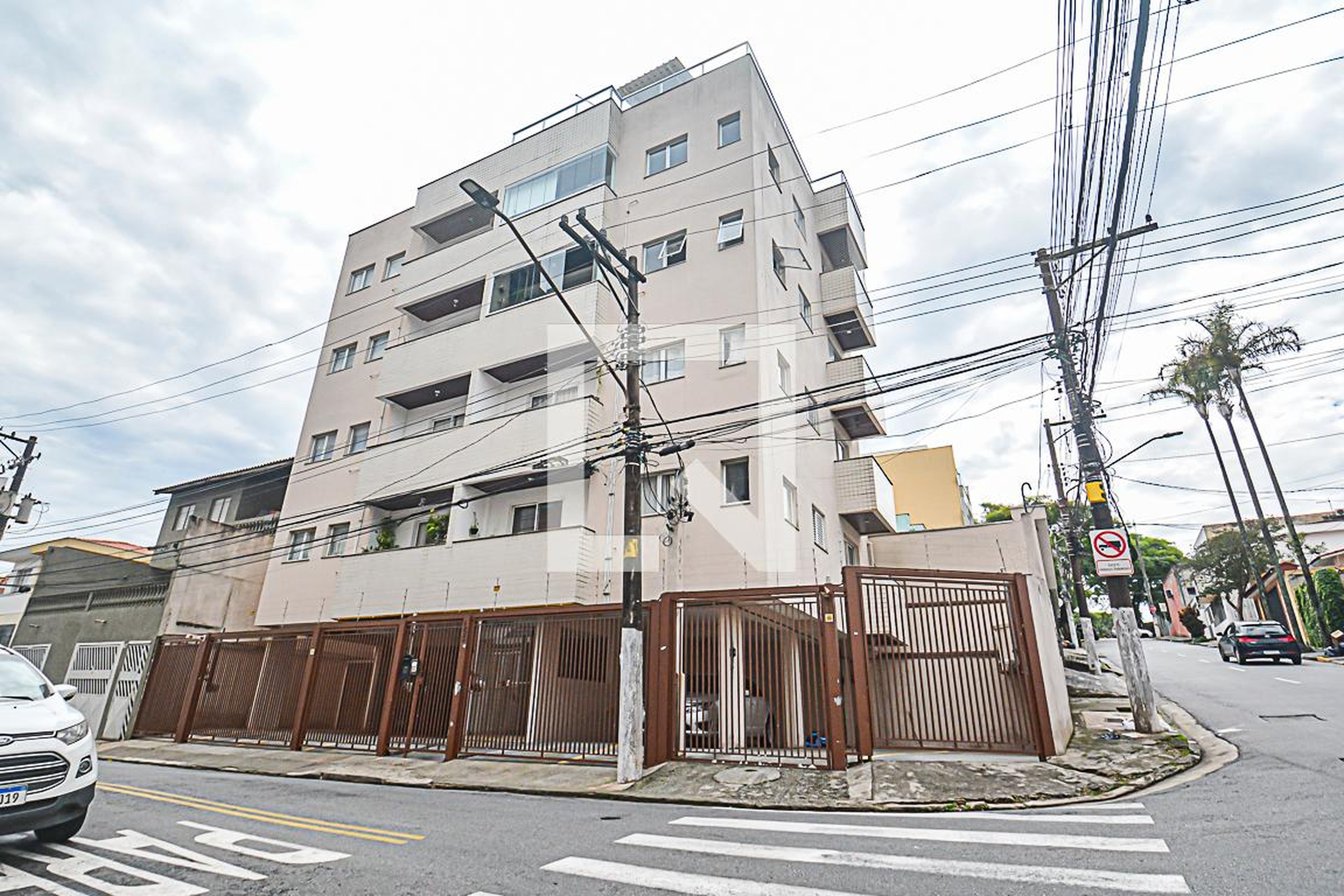 Fachada do Prédio Condomínio em Rua João Escudeiro, 153