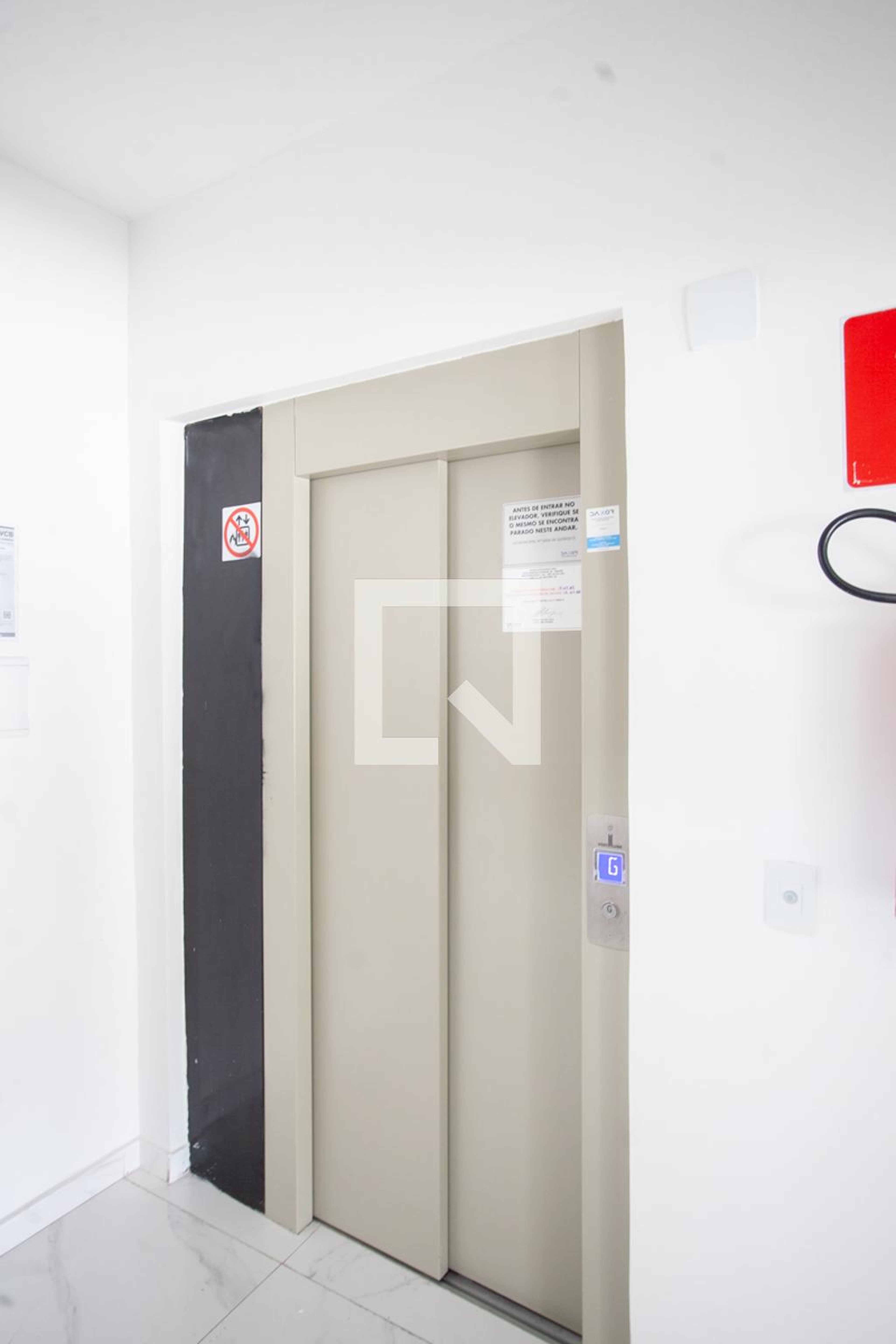 Elevador - Edifício Parma