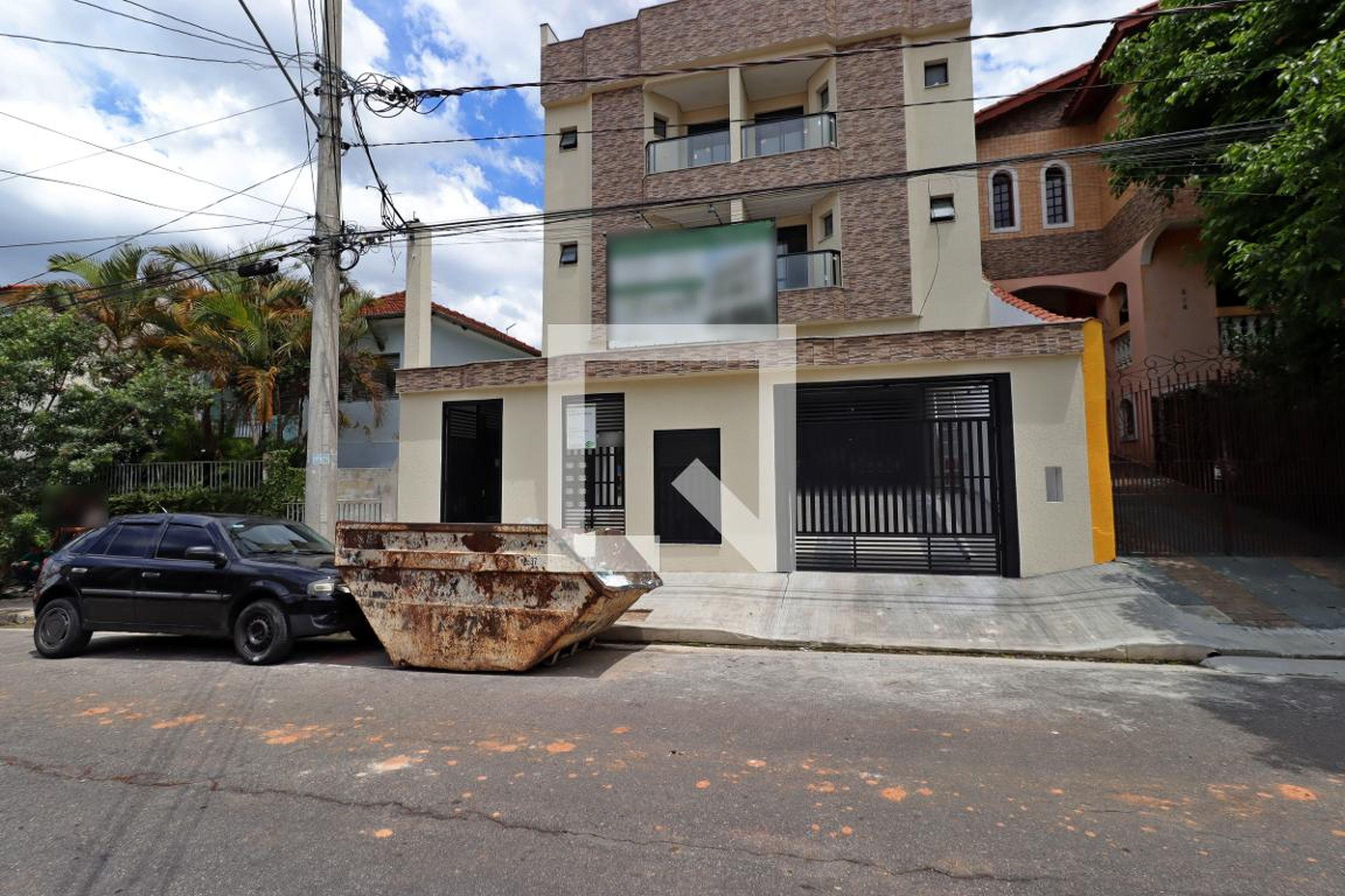 Fachada Condomínio em Rua Itália, 524