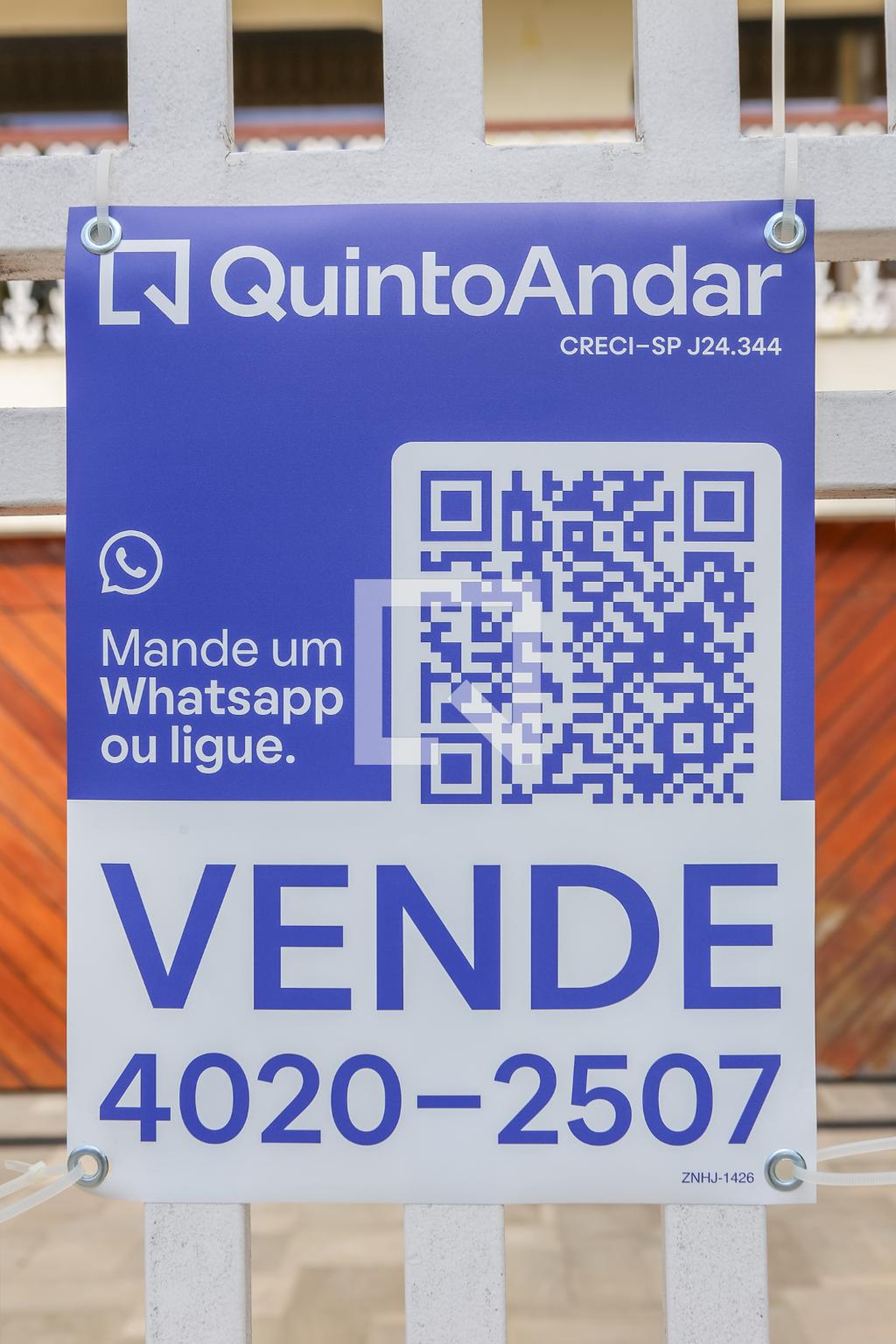 Fachada Condomínio em Rua Lomas Valentinas, 291