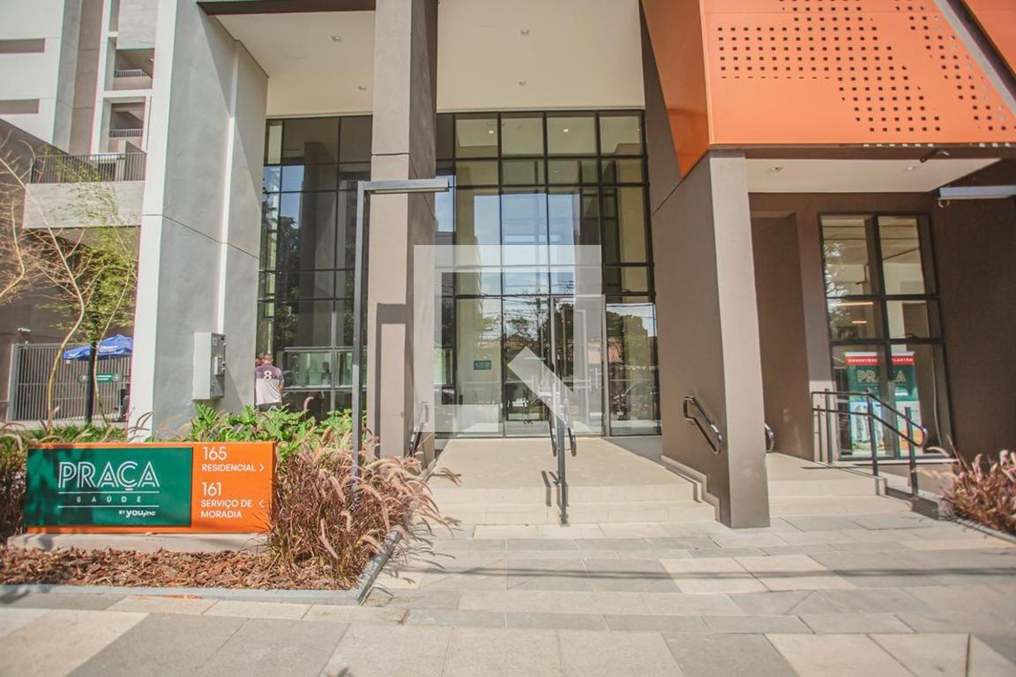 Fachada Condomínio Praça Saúde by You