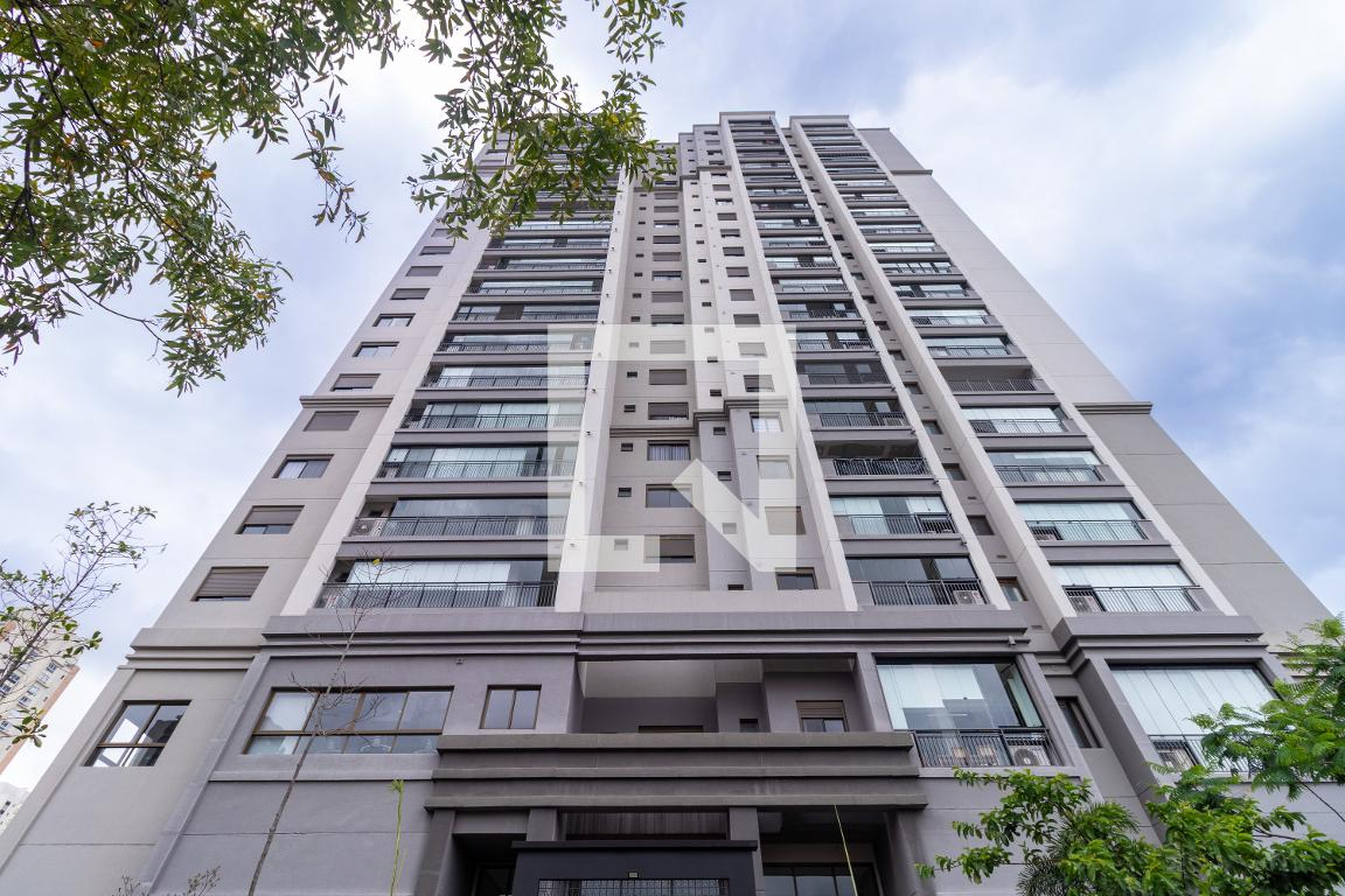 Fachada Condomínio Living Grand Wish