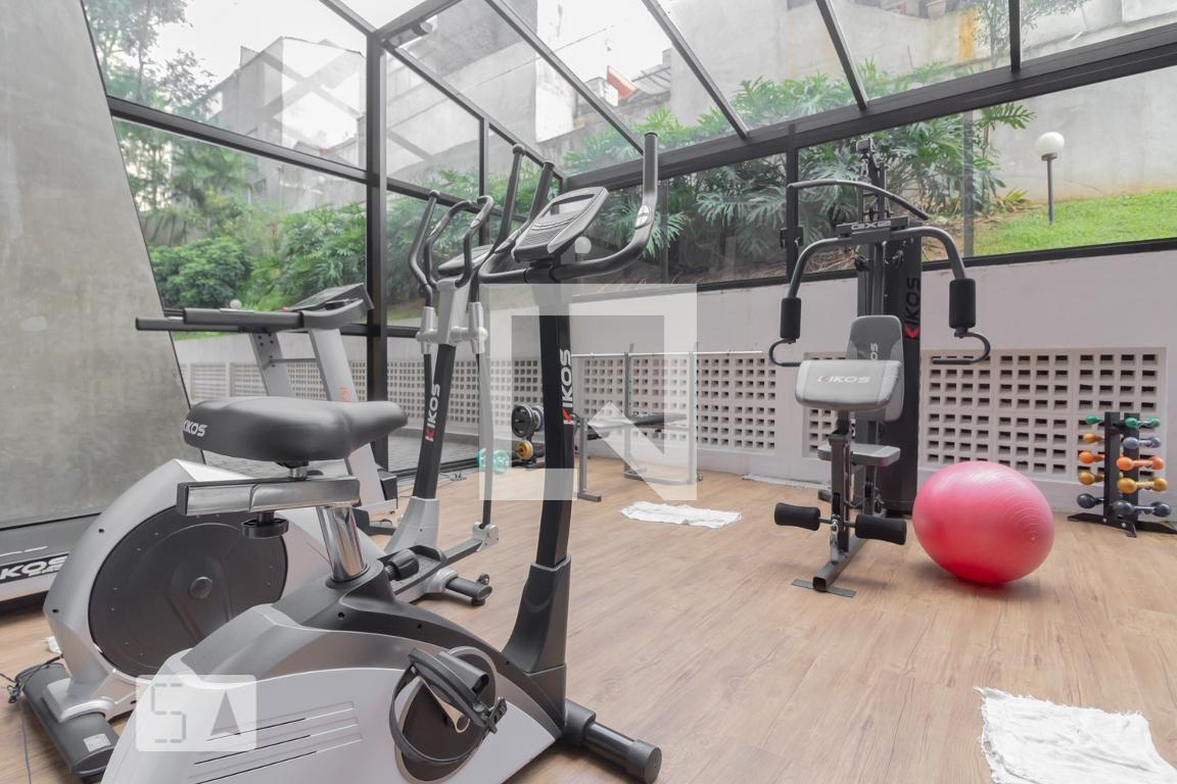 Academia - Edifício Piazza D Uomo