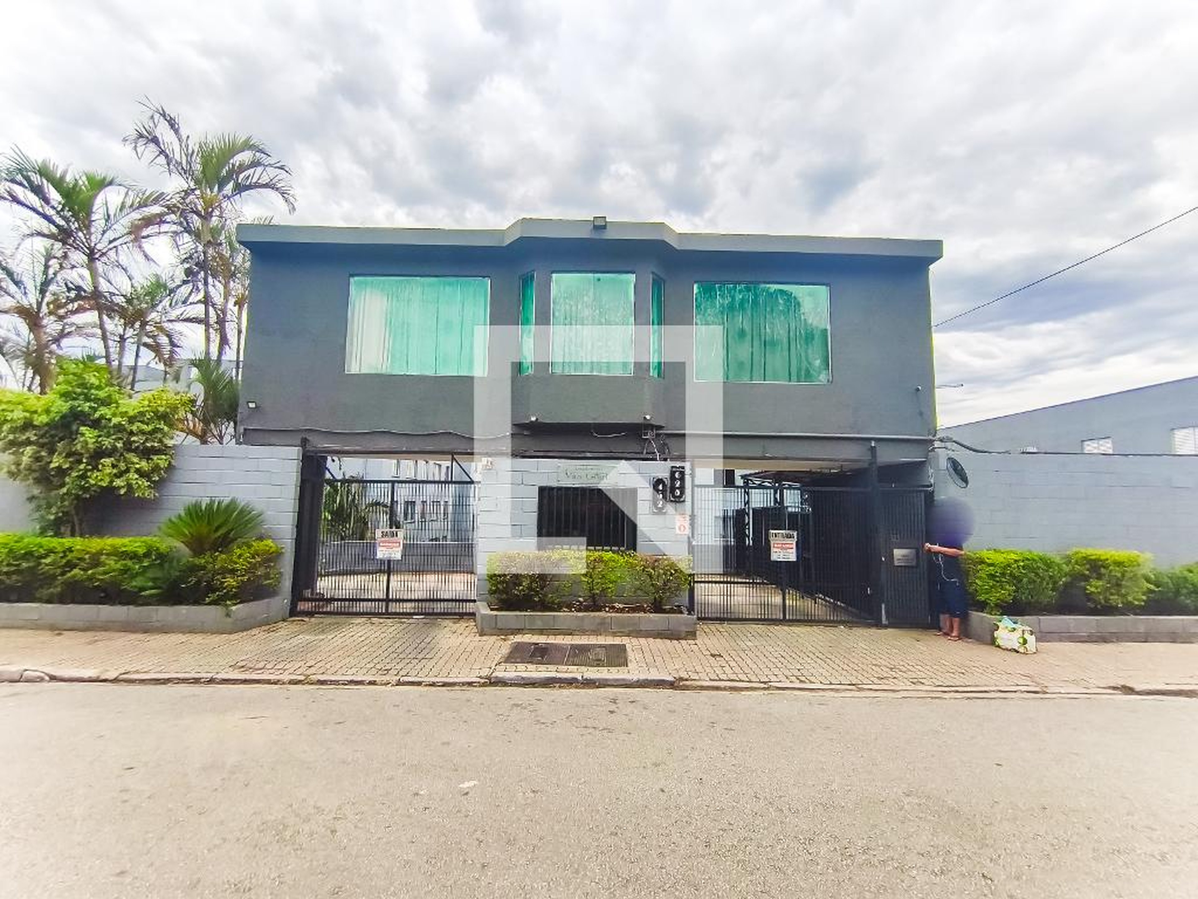 Fachada Condomínio em Rua Lagoa da Barra, 625