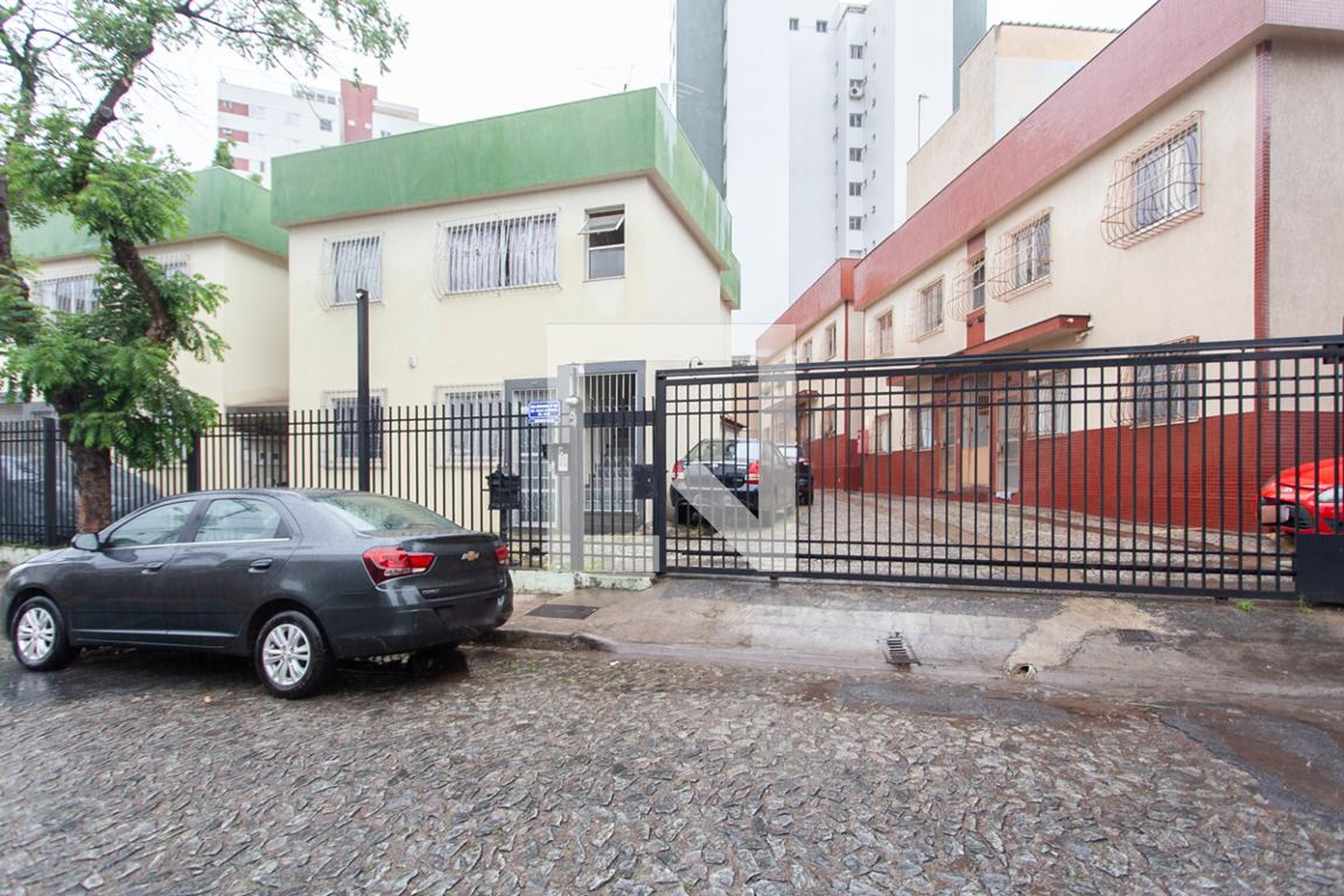 Fachada Condomínio em Rua Garuma, 84