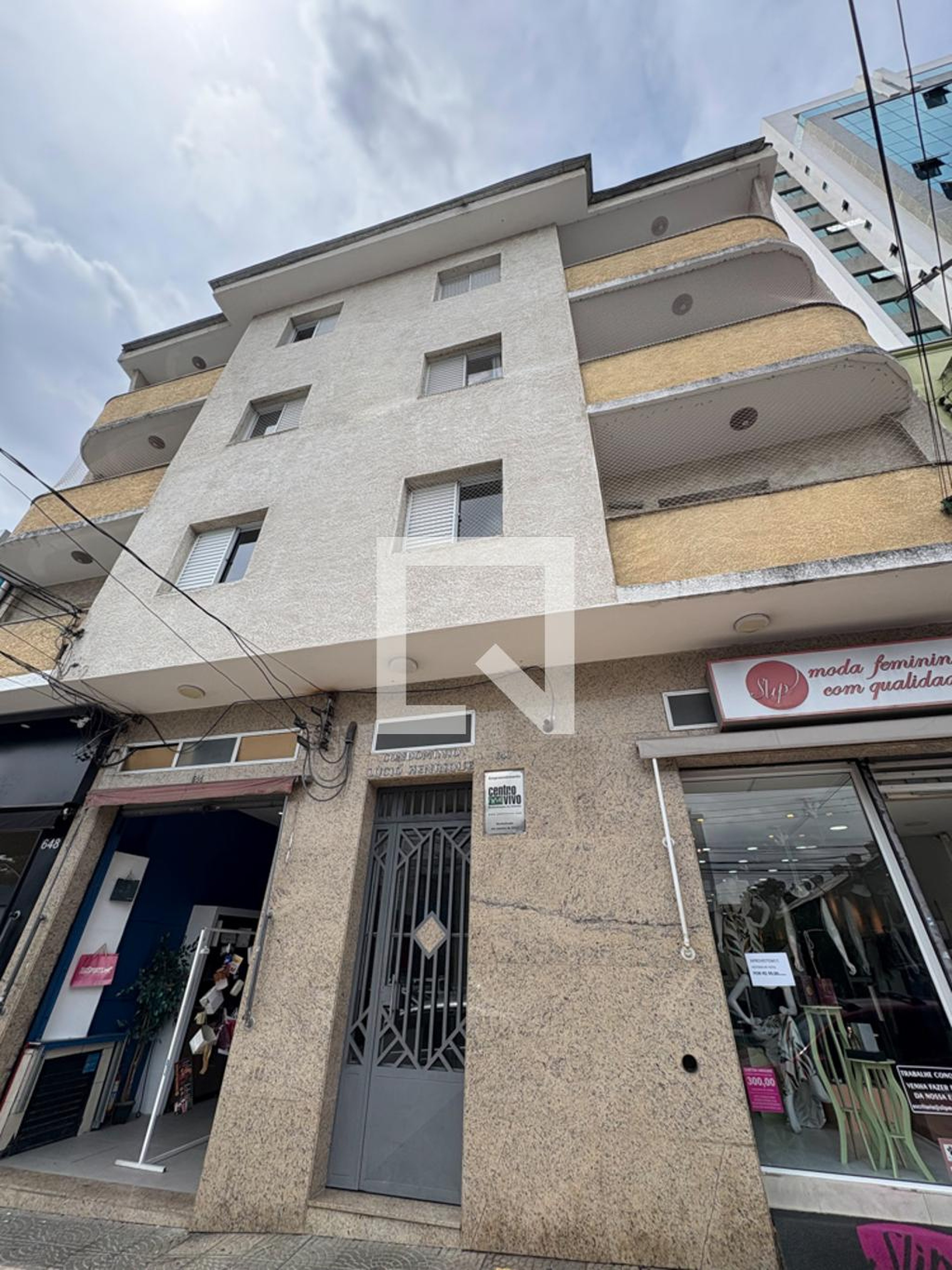 Fachada Condomínio Lucio Henrique