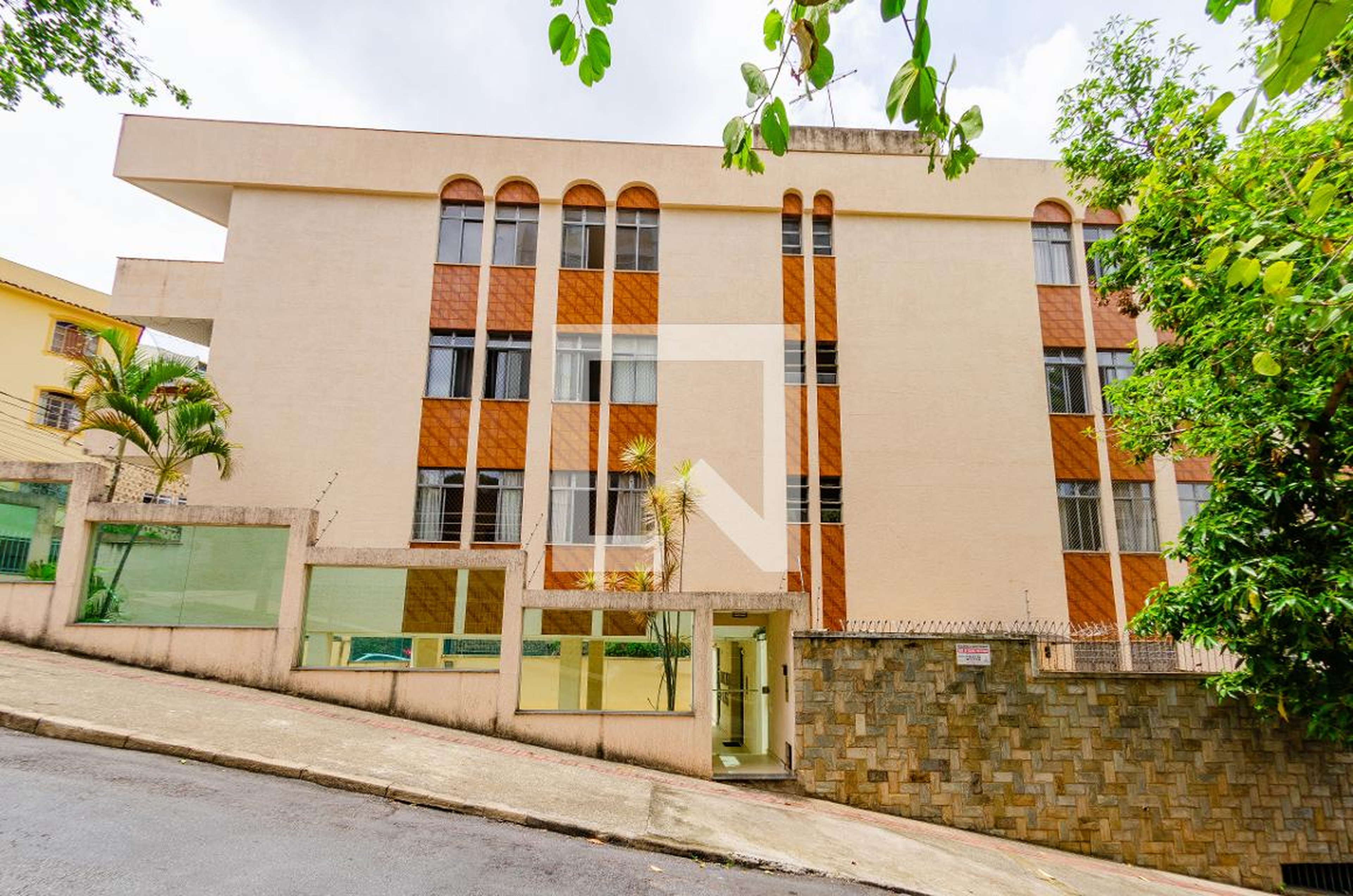 Fachada Condomínio em Rua Pilar, 113