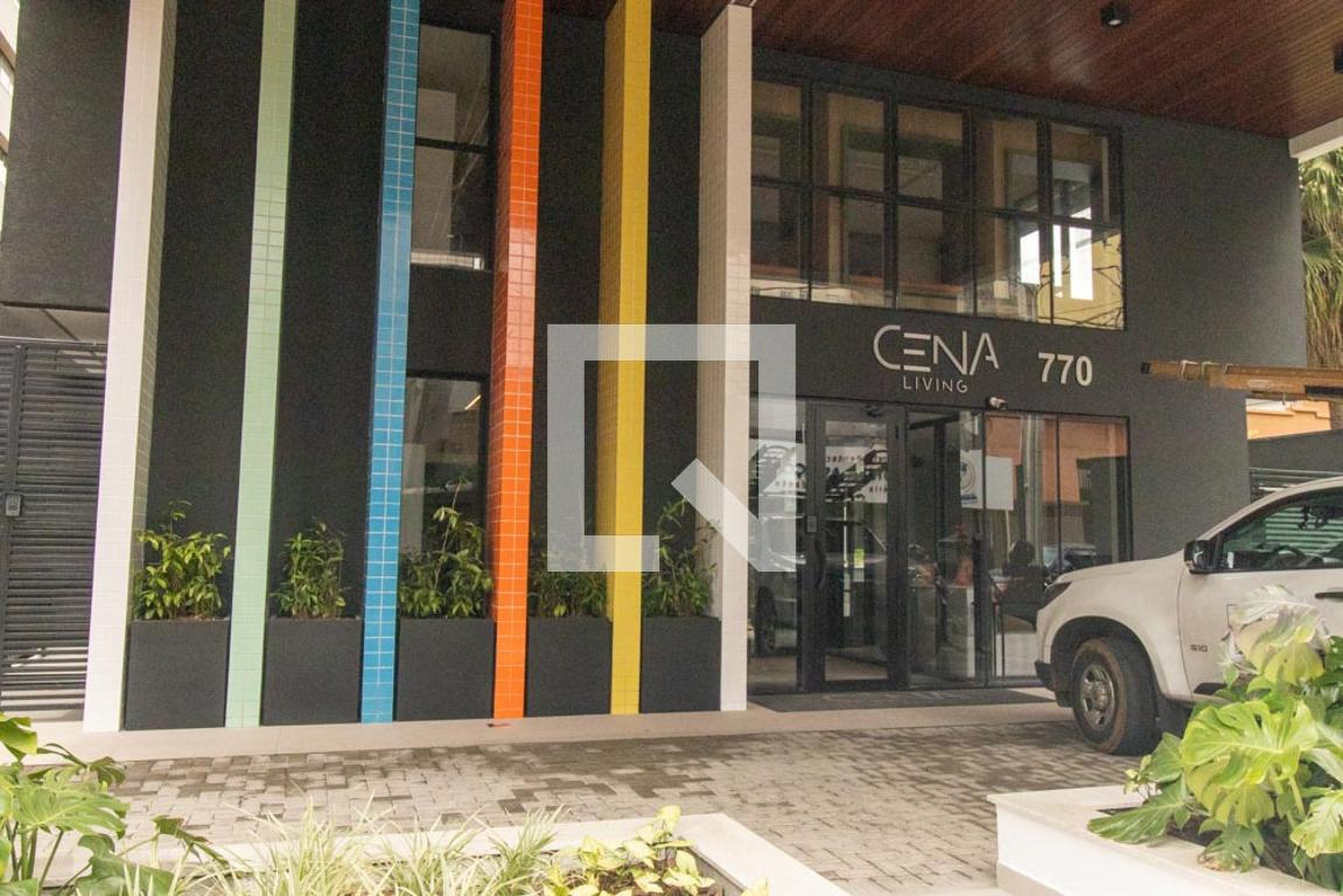 Fachada do Condomínio Condomínio cena living