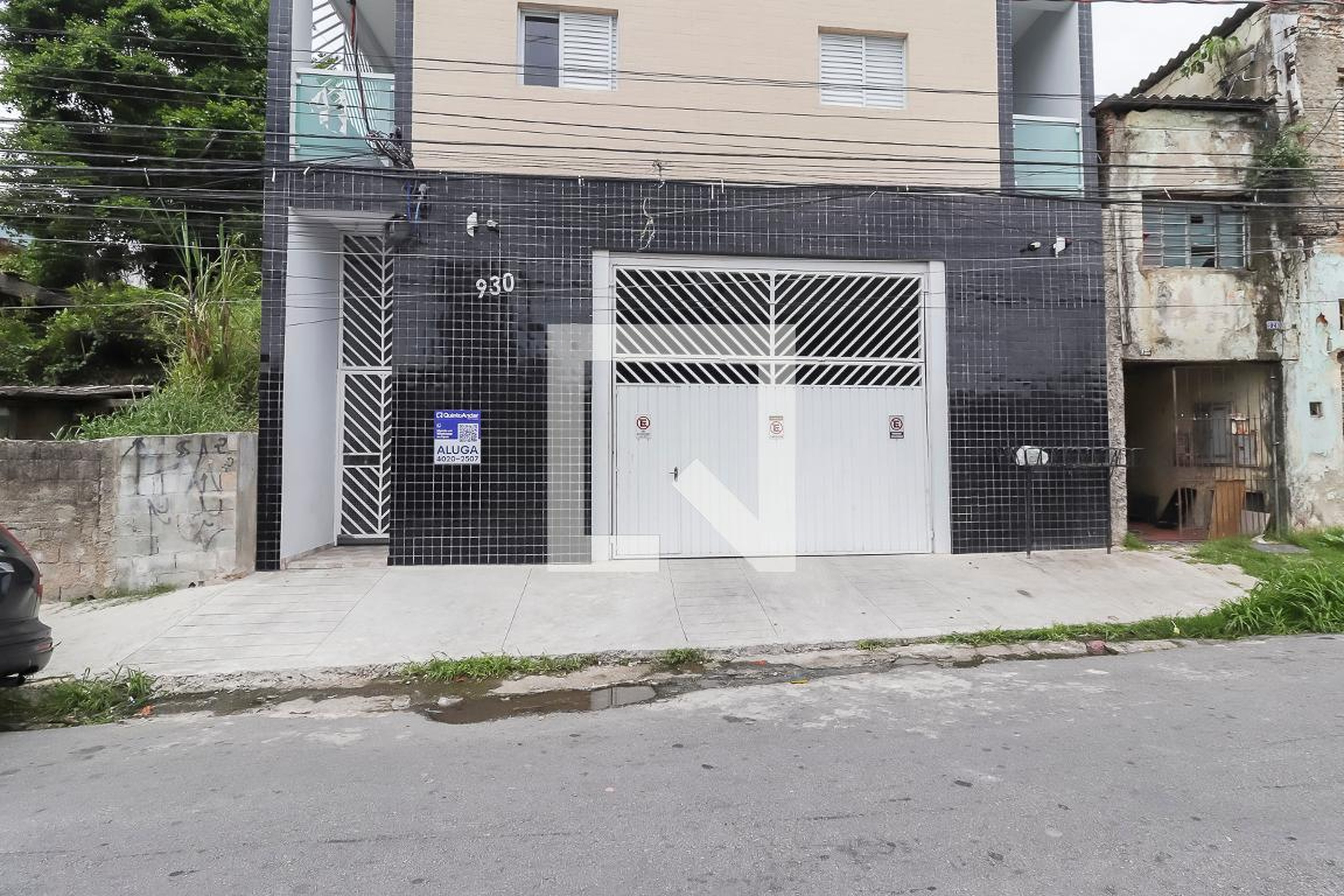 Fachada Condomínio em Rua Serrana, 930