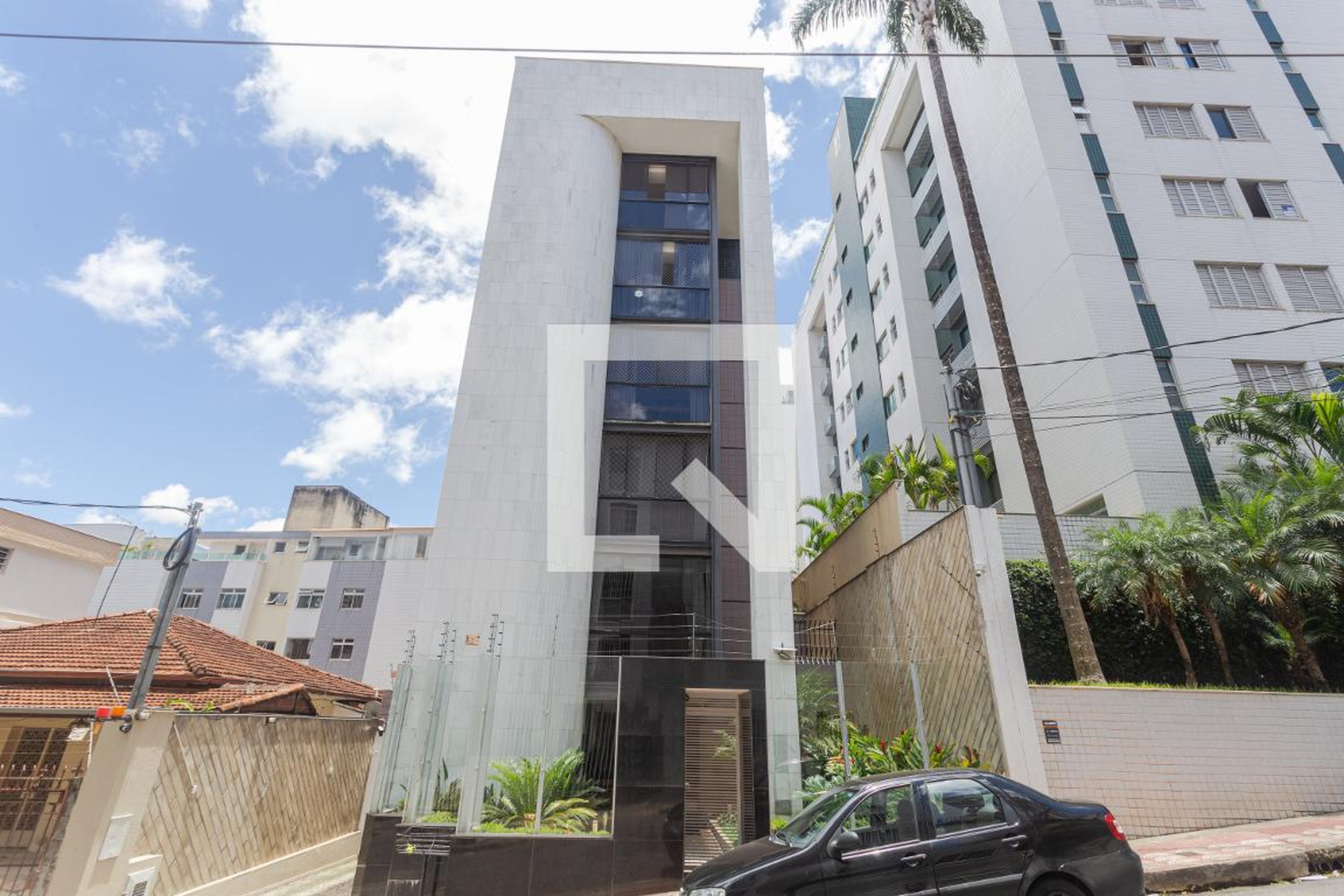 Fachada Condomínio em Rua Jornalista Jaír Silva, 168