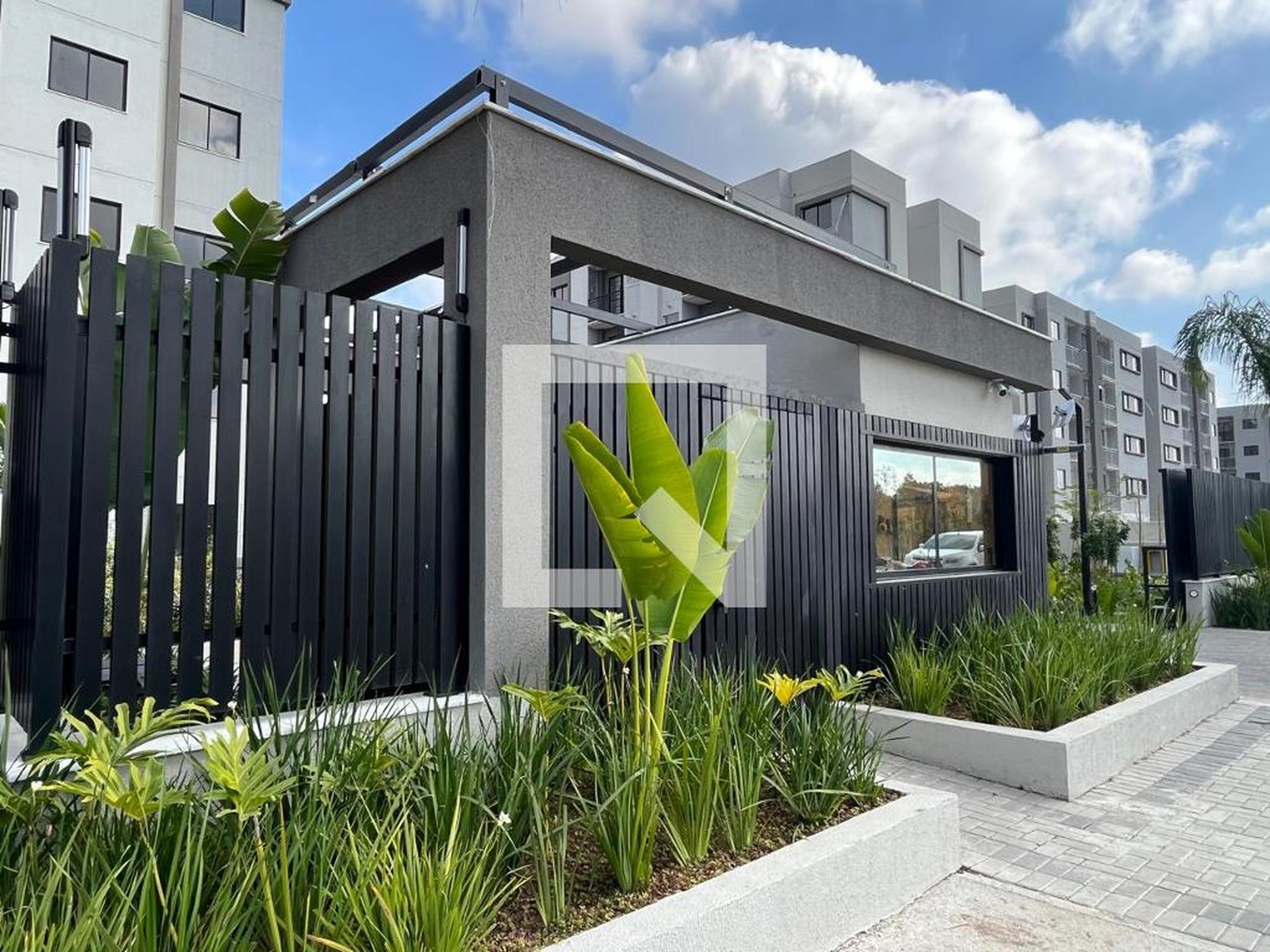 Fachada Condomínio Living Parque Jardim Jasmim