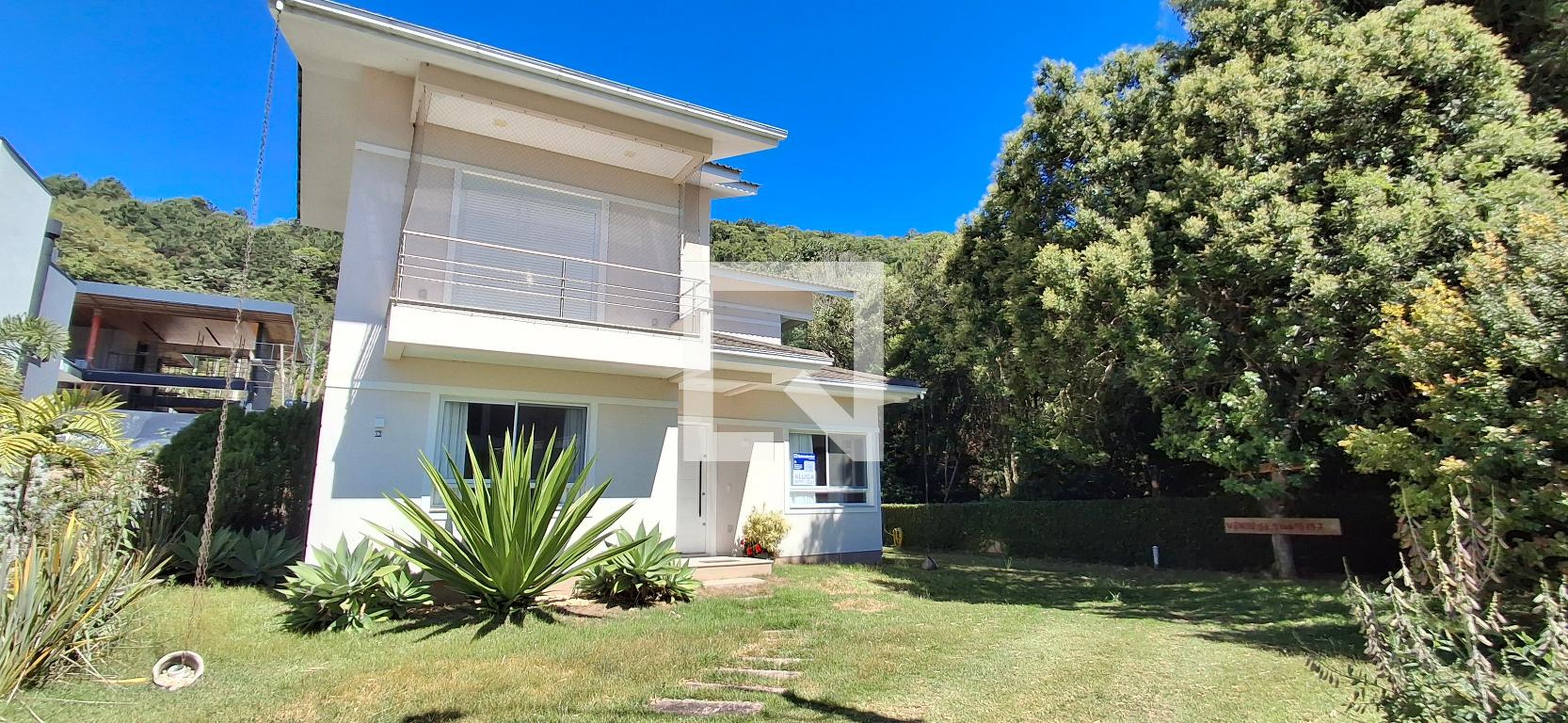 Fachada Condomínio em Rua Deputado Walter Gomes, 580