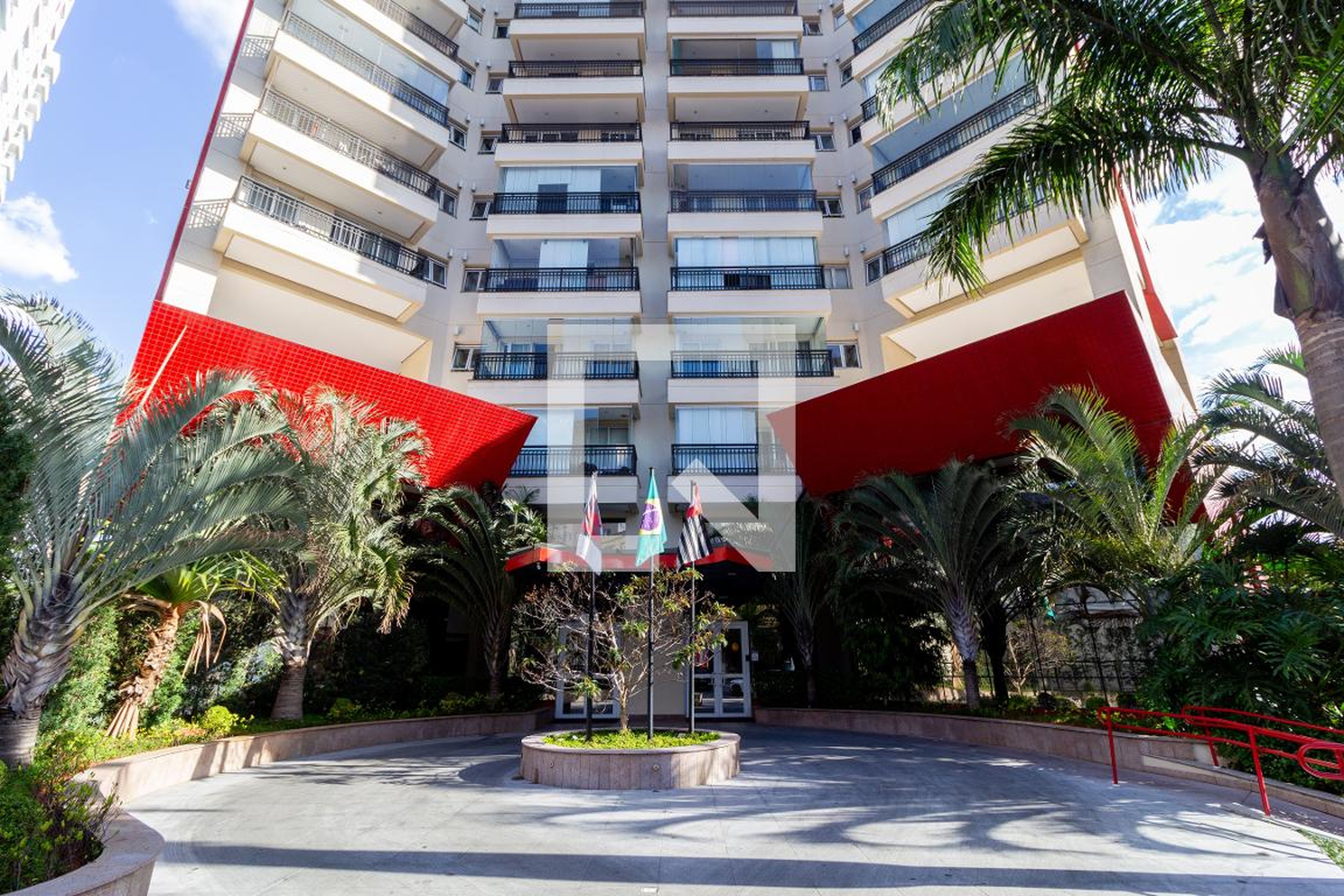 Fachada Condomínio em Rua Maria Otília, 211