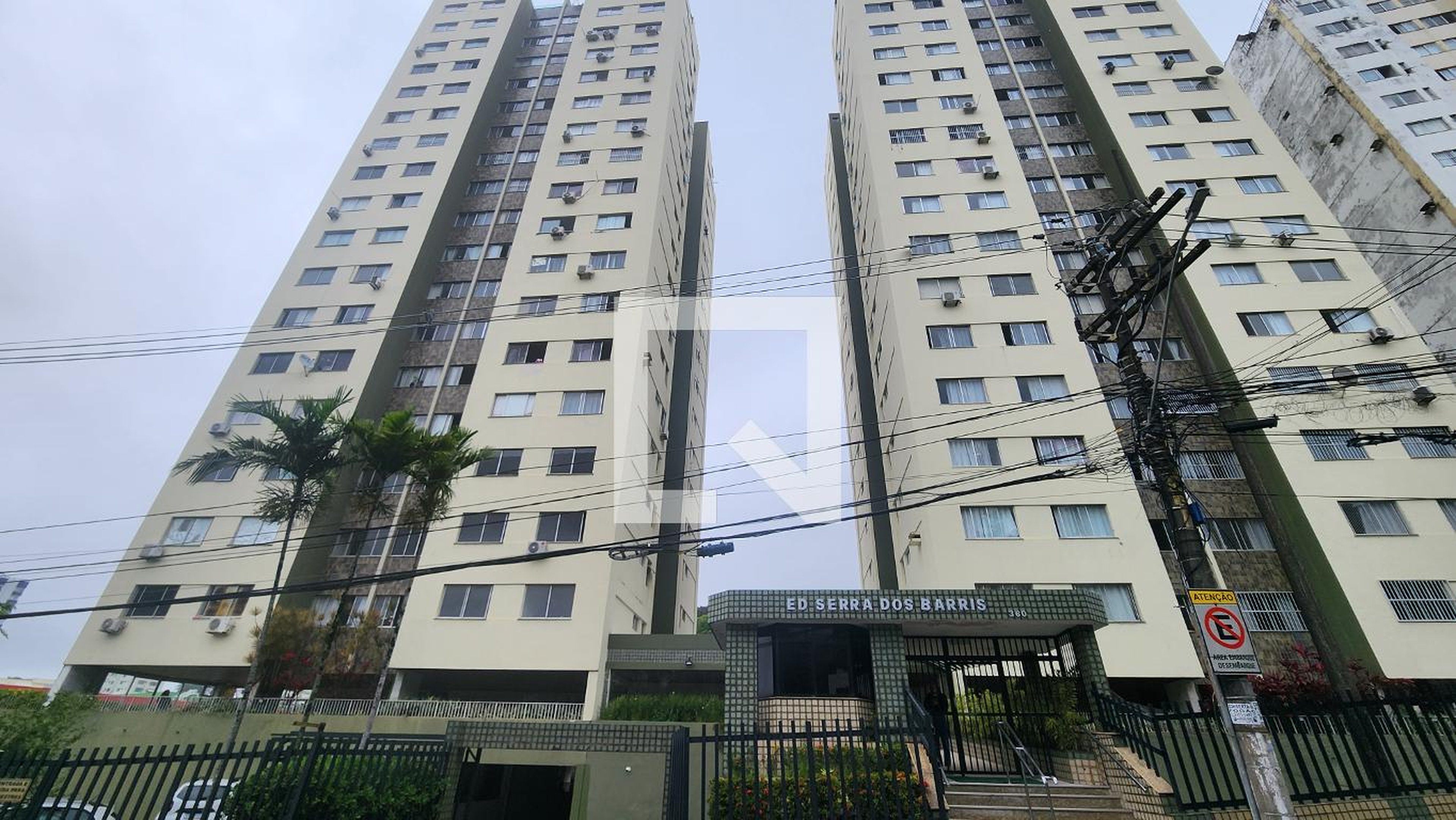 Fachada Edifício Serra dos Barris