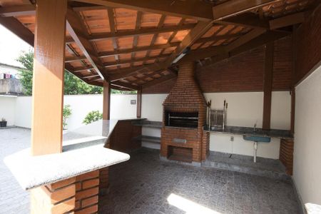 Apartamento à venda com 92m², 3 quartos e 2 vagasChurrasqueira