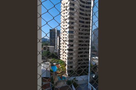 Vista externa da sala de apartamento à venda com 2 quartos, 85m² em Moema, São Paulo