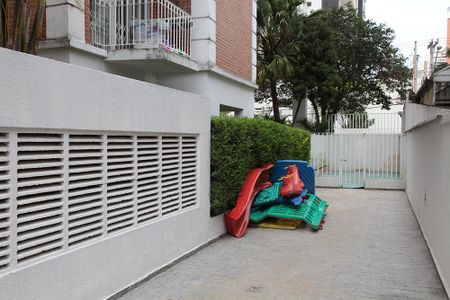 Apartamento para alugar com 55m², 2 quartos e 1 vagaÁrea de lazer