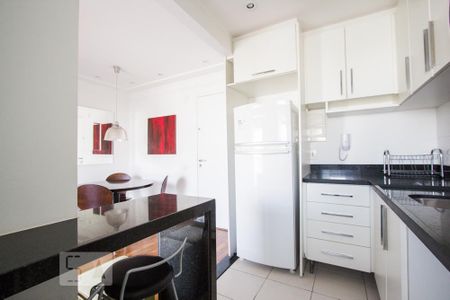 Apartamento à venda com 40m², 1 quarto e 1 vaga Apartamento à venda com 40m², 1 quarto e 1 vagaCozinha