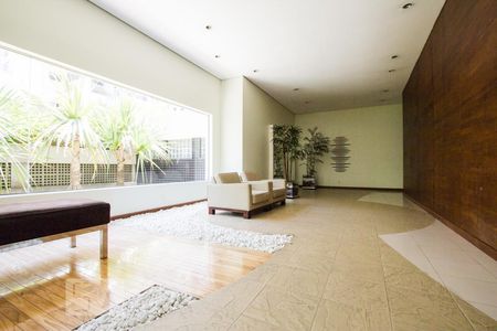 Apartamento à venda com 40m², 1 quarto e 1 vaga Apartamento à venda com 40m², 1 quarto e 1 vagaHall do Prédio