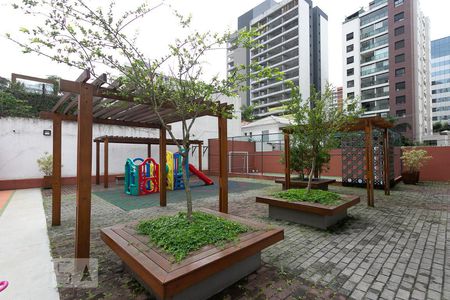 Apartamento para alugar com 125m², 3 quartos e sem vagaÁrea comum