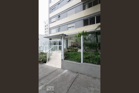 Apartamento para alugar com 125m², 3 quartos e sem vagaFachada