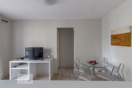 Sala de apartamento para alugar com 1 quarto, 50m² em Itaim Bibi, São Paulo