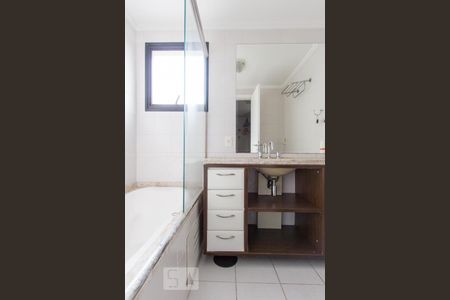 Apartamento à venda com 112m², 2 quartos e 2 vagas Apartamento à venda com 112m², 2 quartos e 2 vagasBanheiro Quarto 1