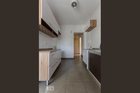 cozinha de apartamento para alugar com 2 quartos, 72m² em Pinheiros, São Paulo