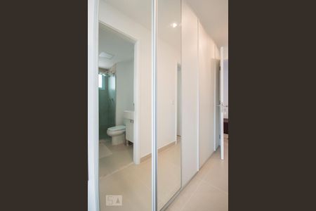 Acesso de apartamento para alugar com 1 quarto, 70m² em Vila Gertrudes, São Paulo