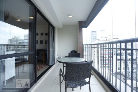 Varanda de kitnet/studio para alugar com 1 quarto, 40m² em Bela Vista, São Paulo