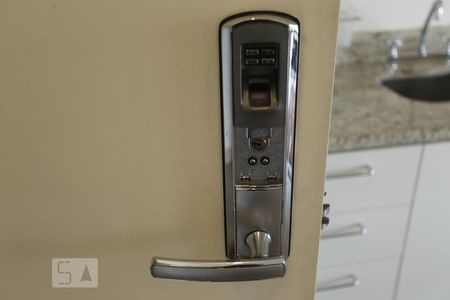 Studio à venda com 40m², 1 quarto e 1 vagaFechadura