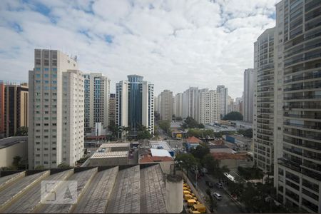 Vista de apartamento para alugar com 2 quartos, 42m² em Indianópolis, São Paulo