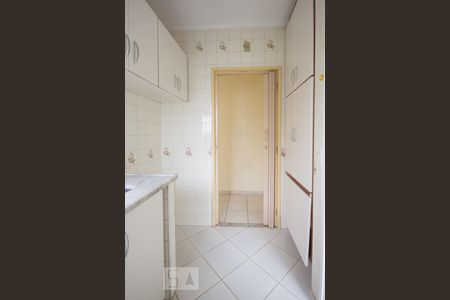 Cozinha de apartamento para alugar com 1 quarto, 64m² em Centro, Campinas